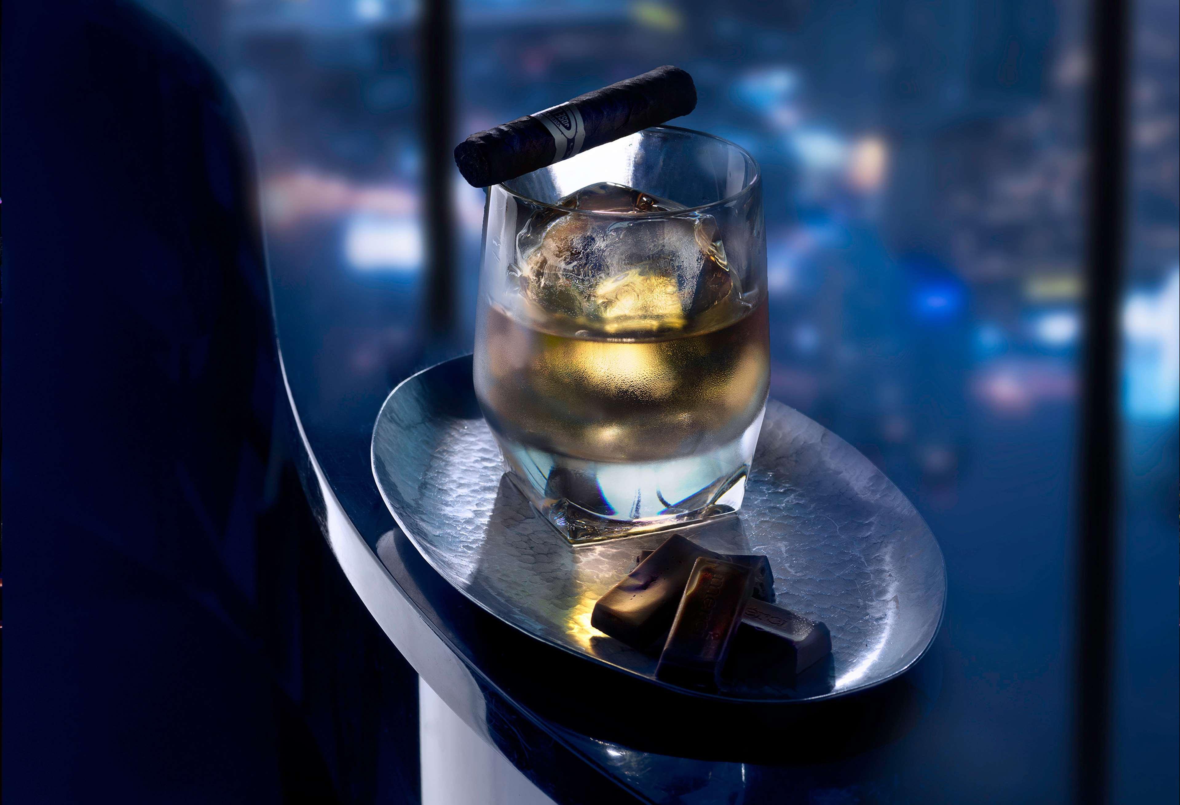 هتل Millennium Hilton Bangkok بانگکوک