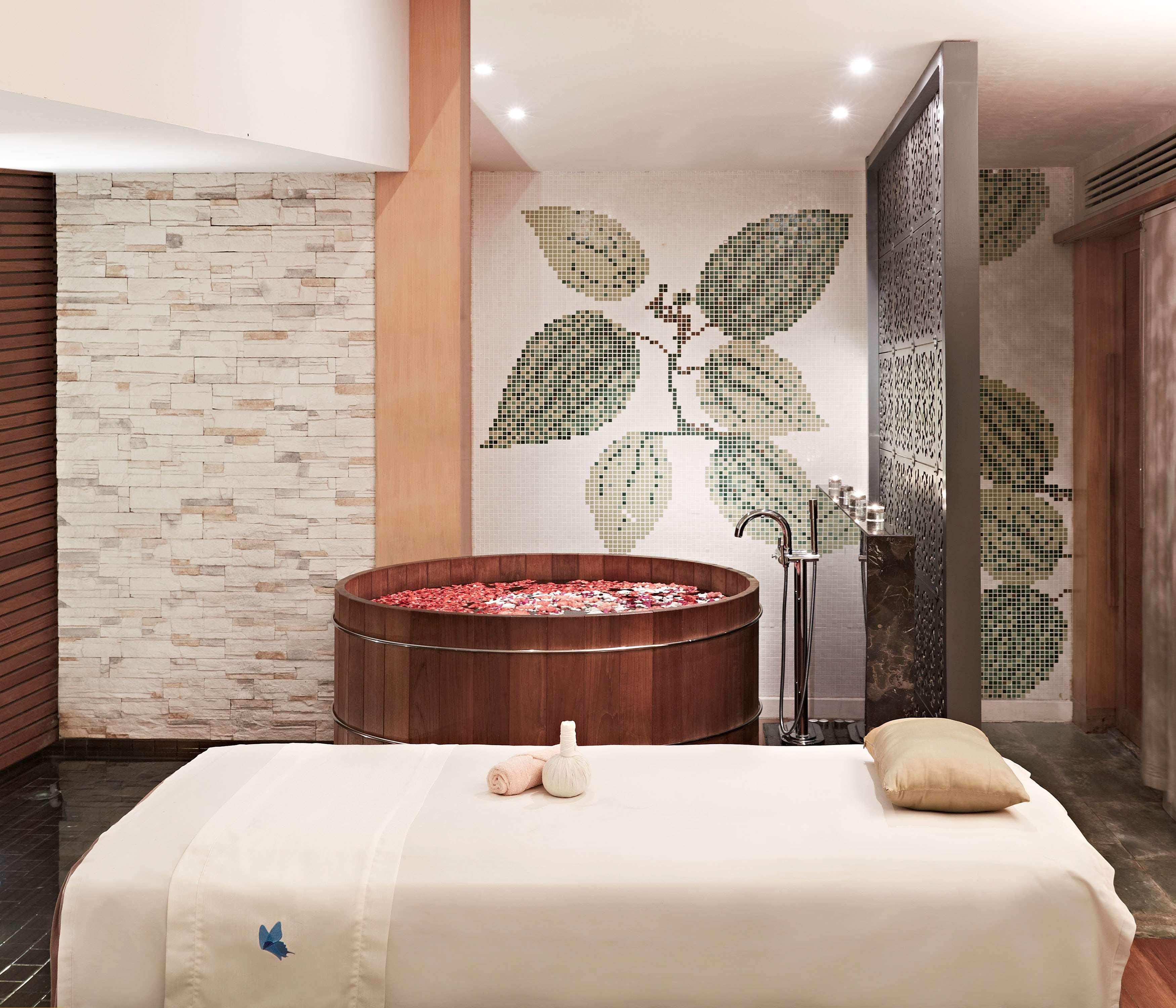 Alibaba https://cdn.alibaba.ir/ostorage/hotel/images/432C16EC/B12A21910F9CB4ED225EE16E8F147763.jpg