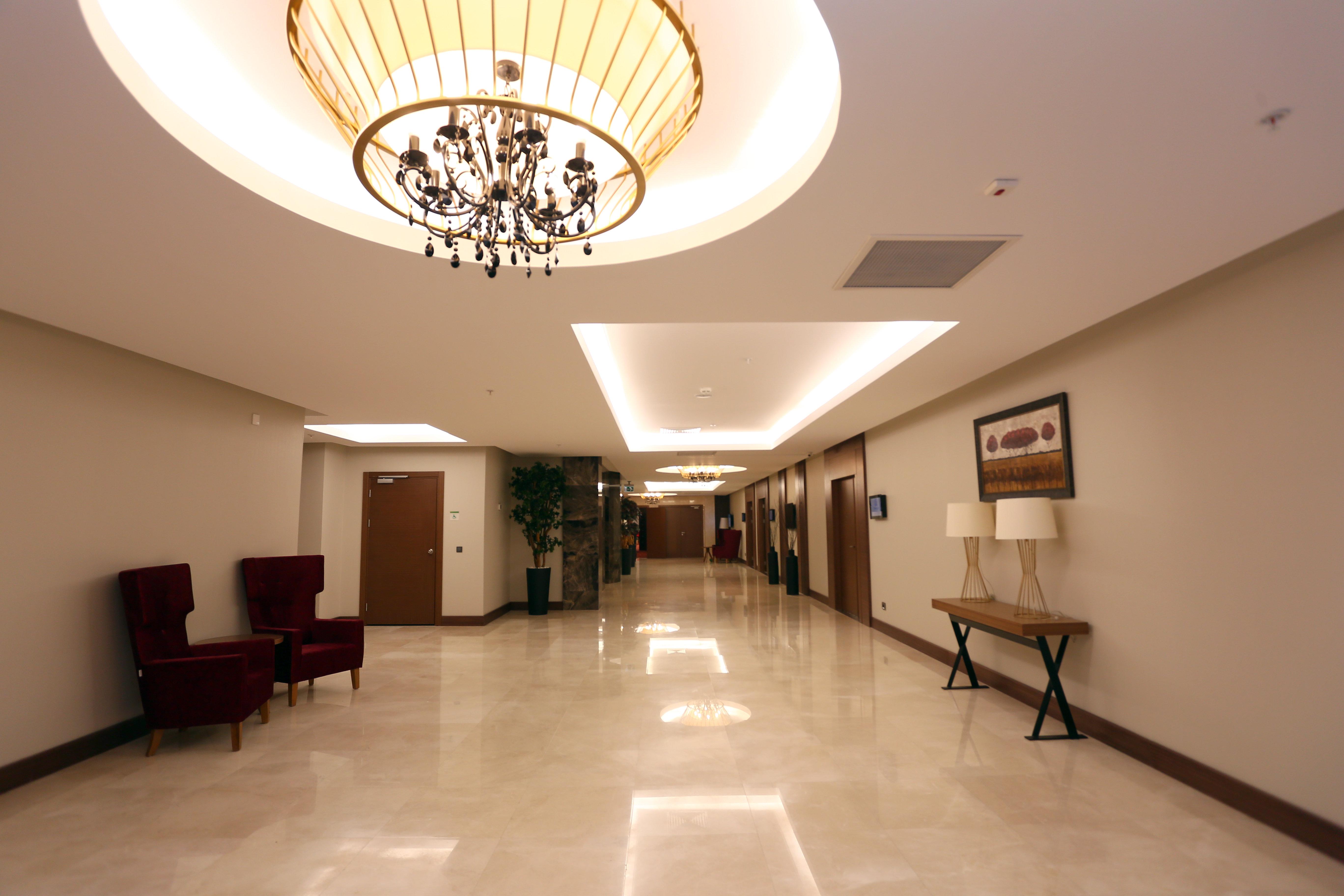 تصاویر Hotel Holiday Inn Ankara - Cukurambar