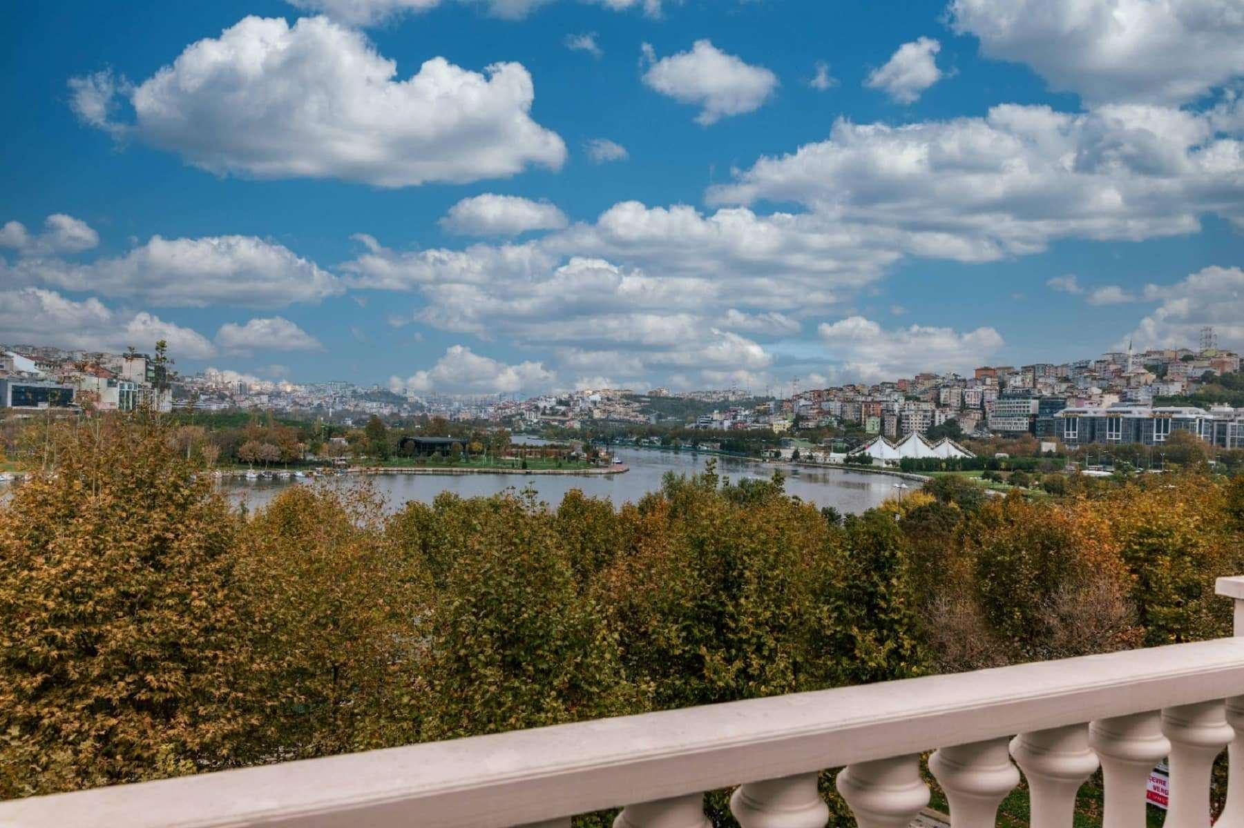 تصاویر Hotel Ramada Hotel & Suites Istanbul Golden Horn