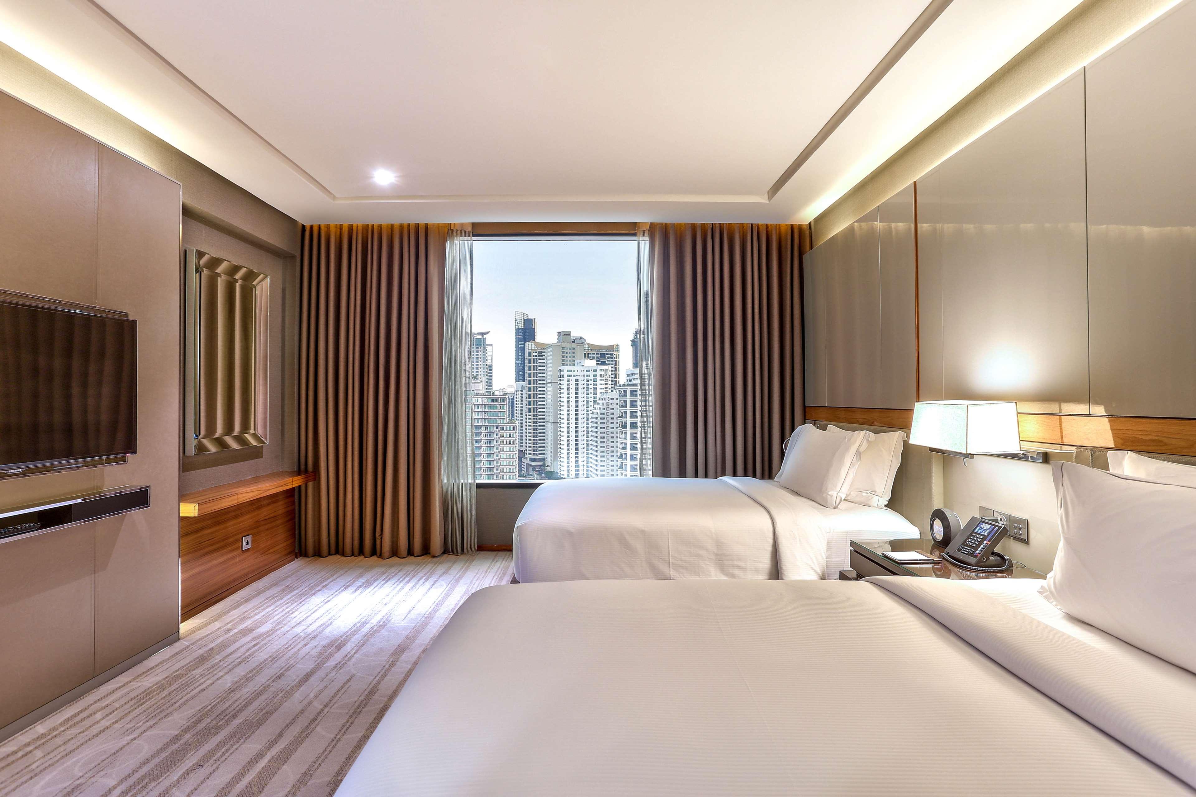 هتل Hilton Sukhumvit Bangkok بانگکوک