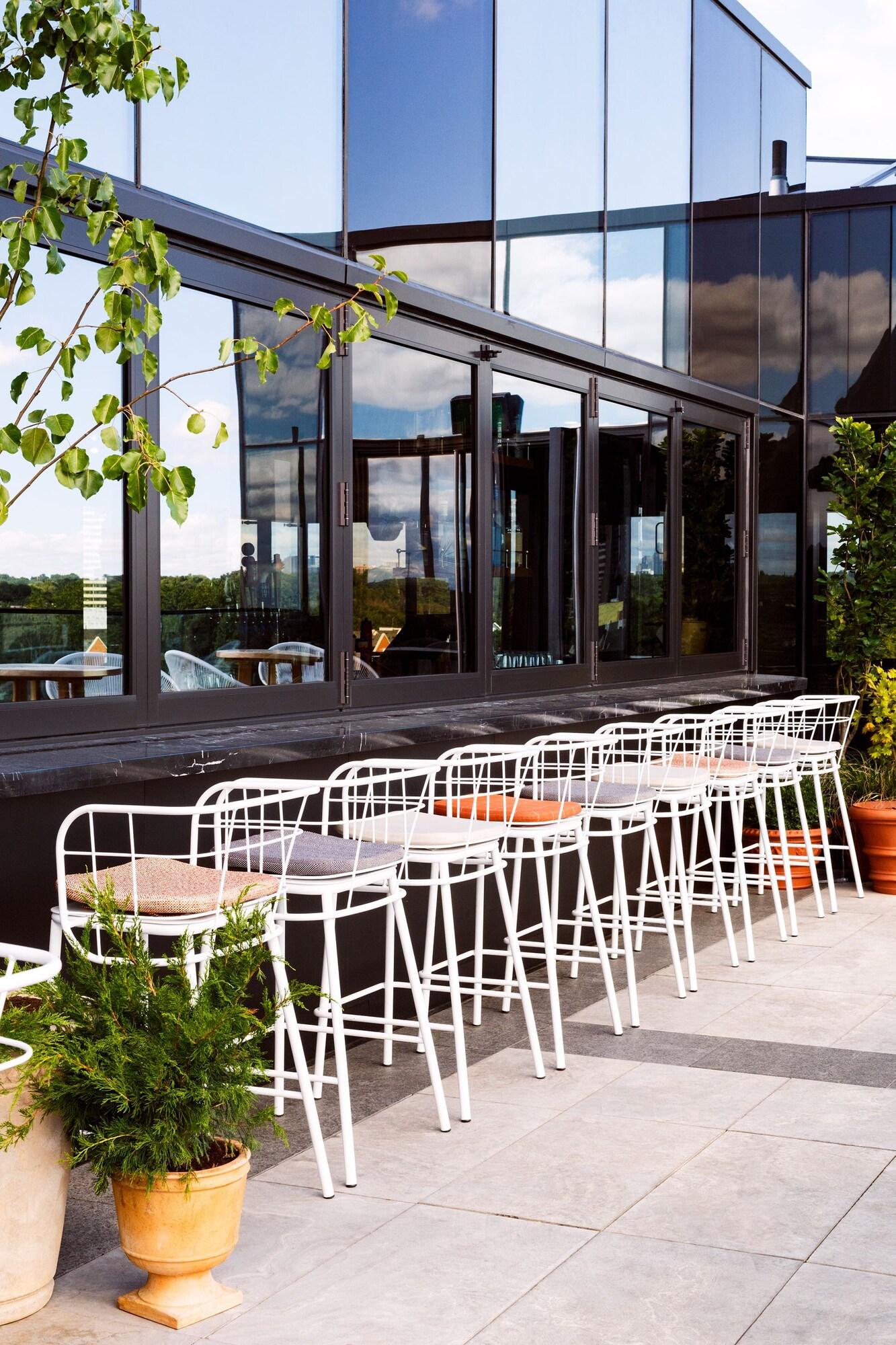 هتل The Broadview Hotel تورنتو