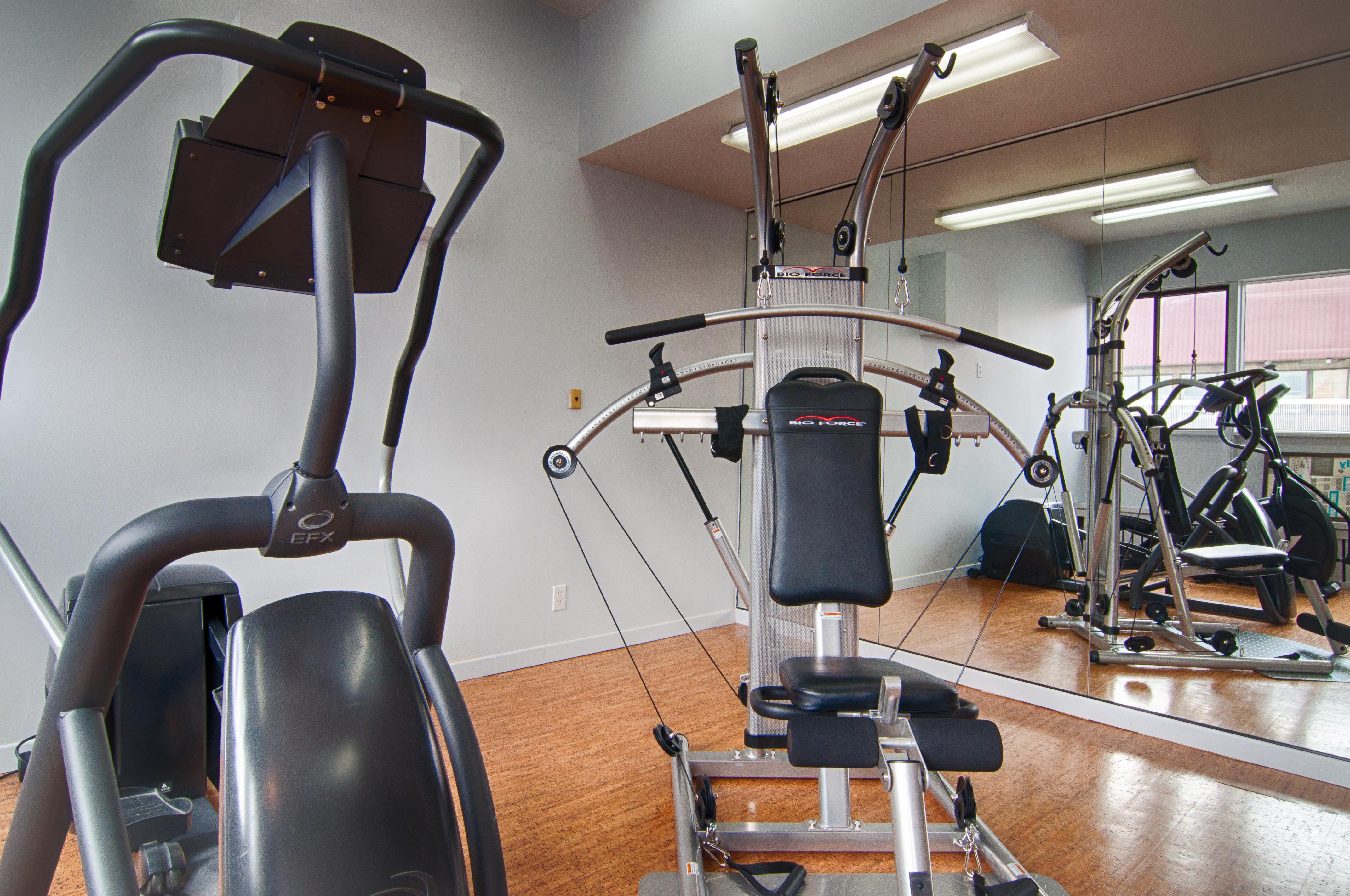 هتل La Tour Belvédère Hotel Apartments مونترال