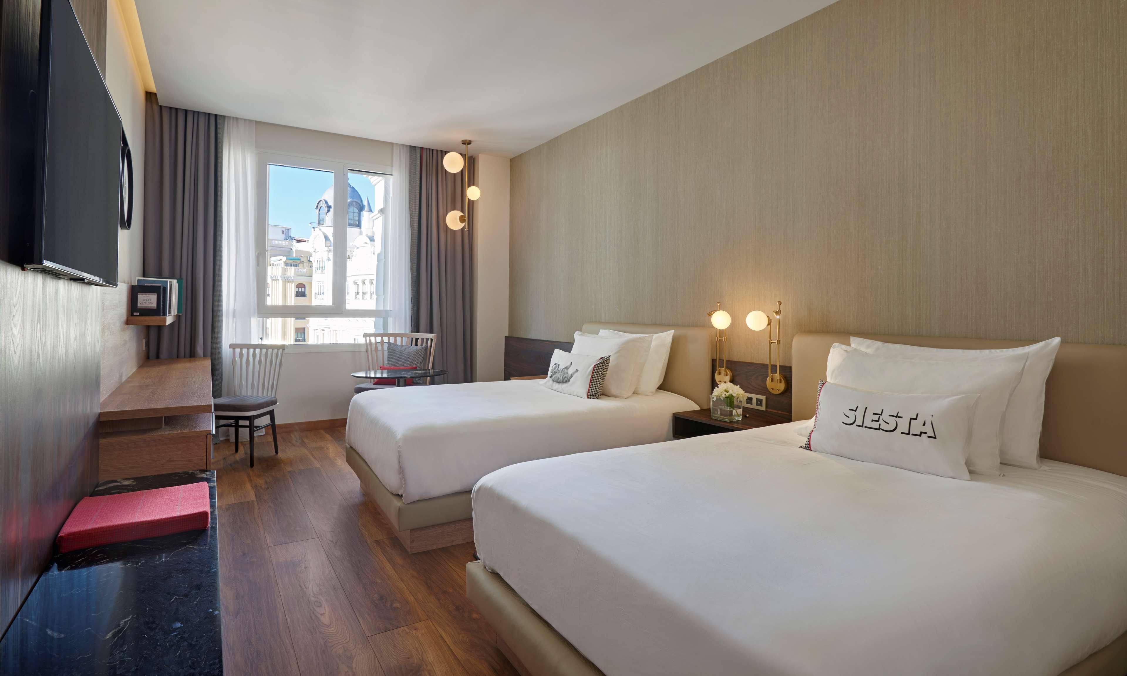 هتل Hyatt Centric Gran Via Madrid مادرید