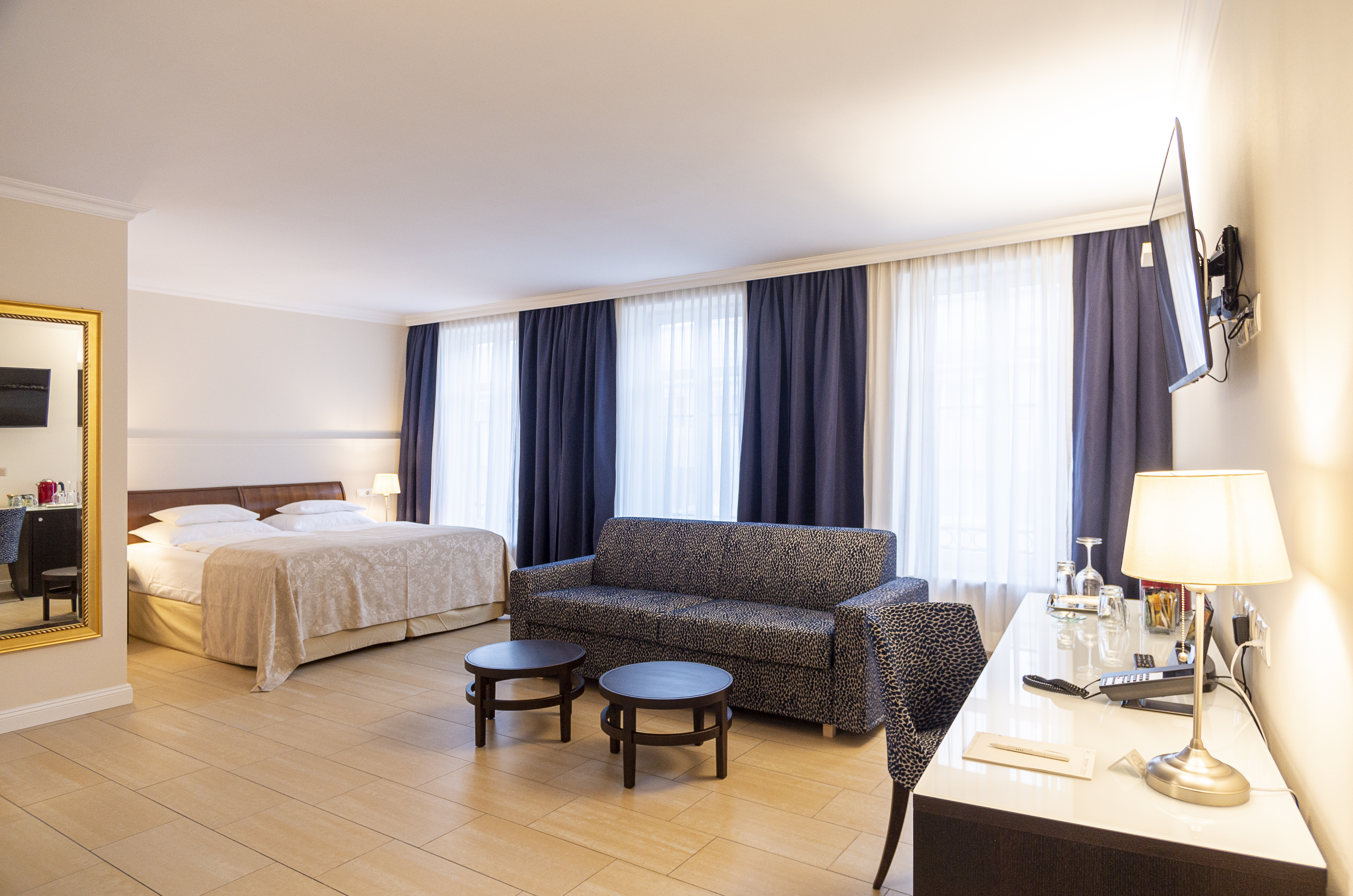 Alibaba https://cdn.alibaba.ir/ostorage/hotel/images/473664EF/368BB9E9F1873E3A3770A11010DED82A.jpg