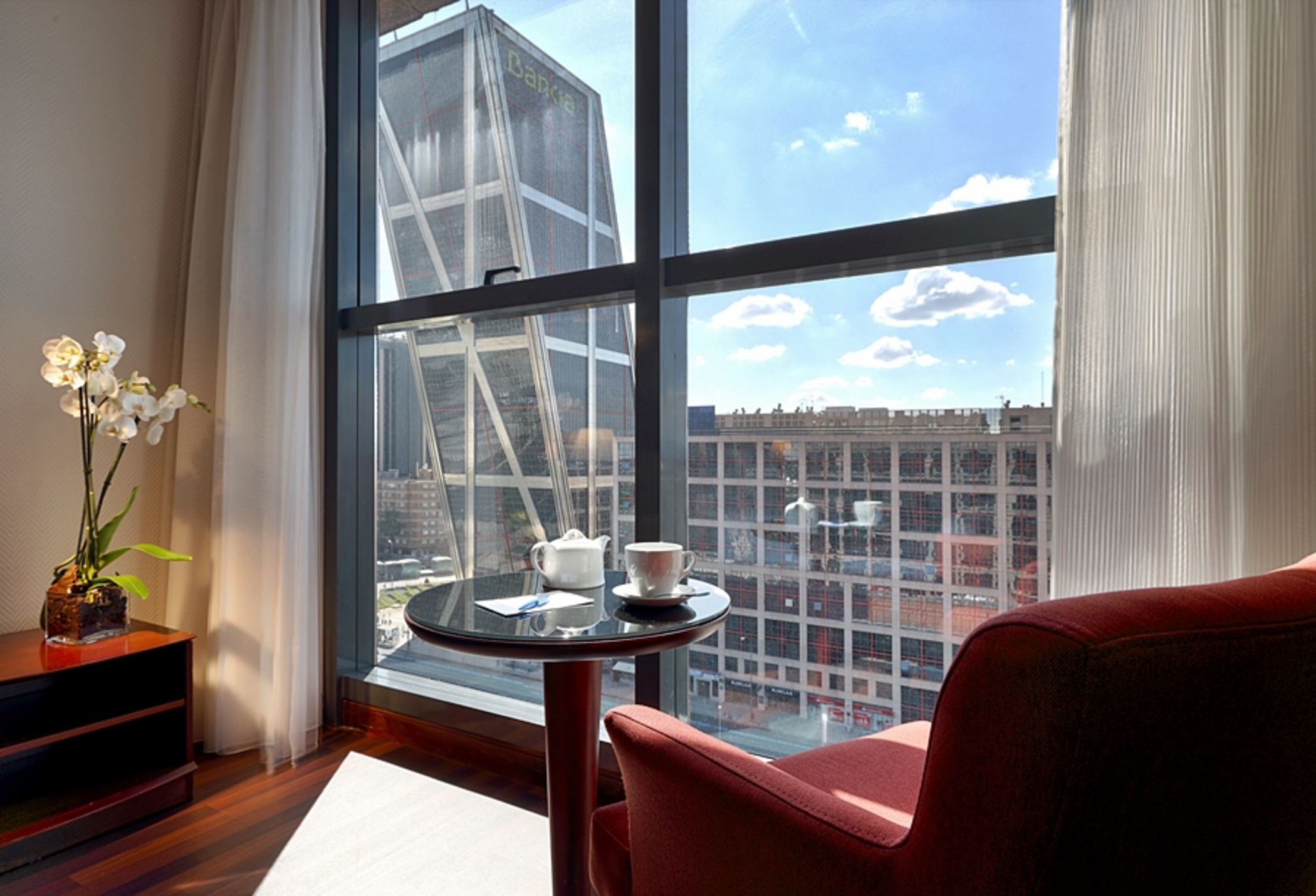 هتل Crisol Vía Castellana مادرید