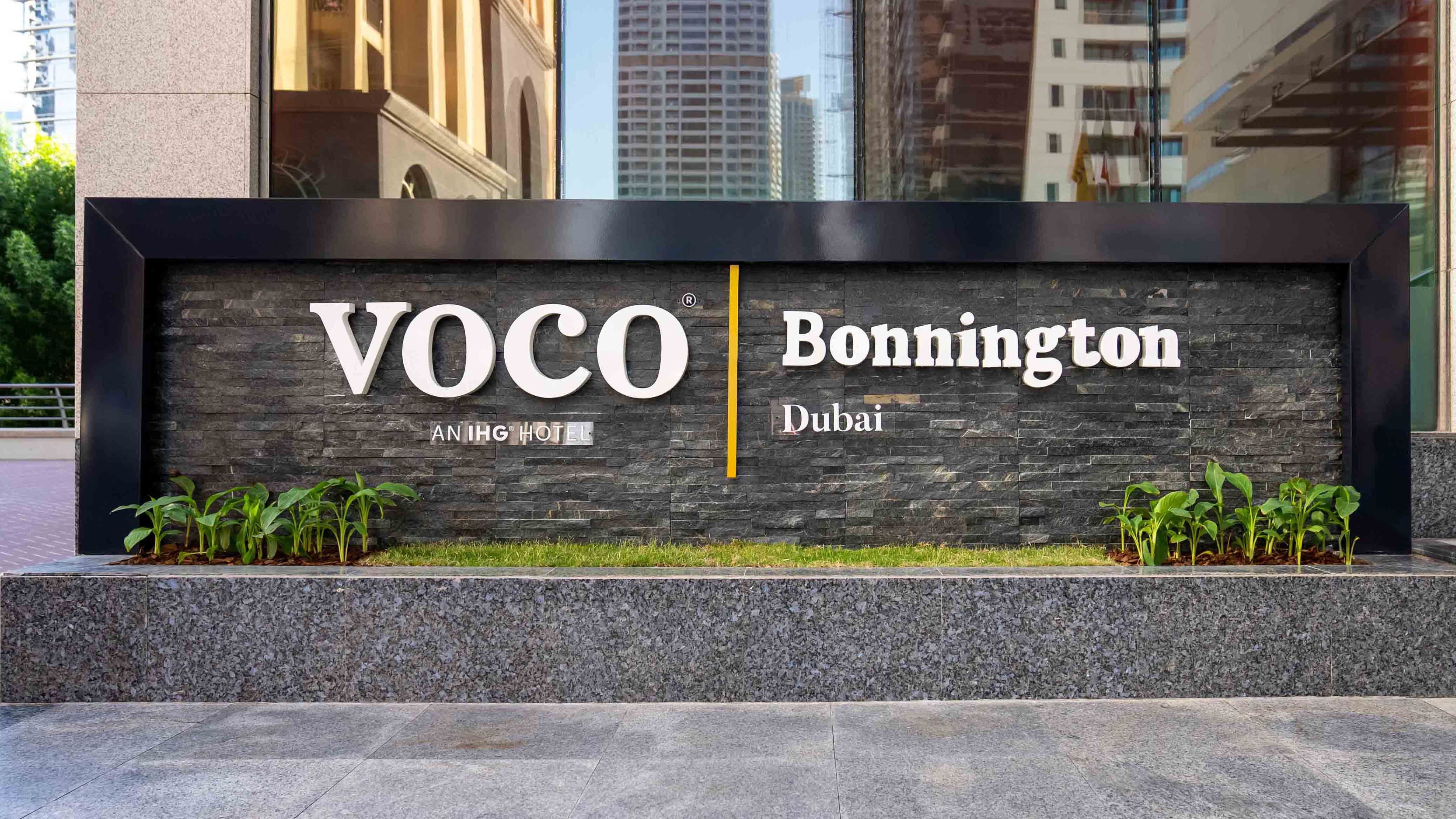 تصاویر Hotel voco Bonnington Dubai