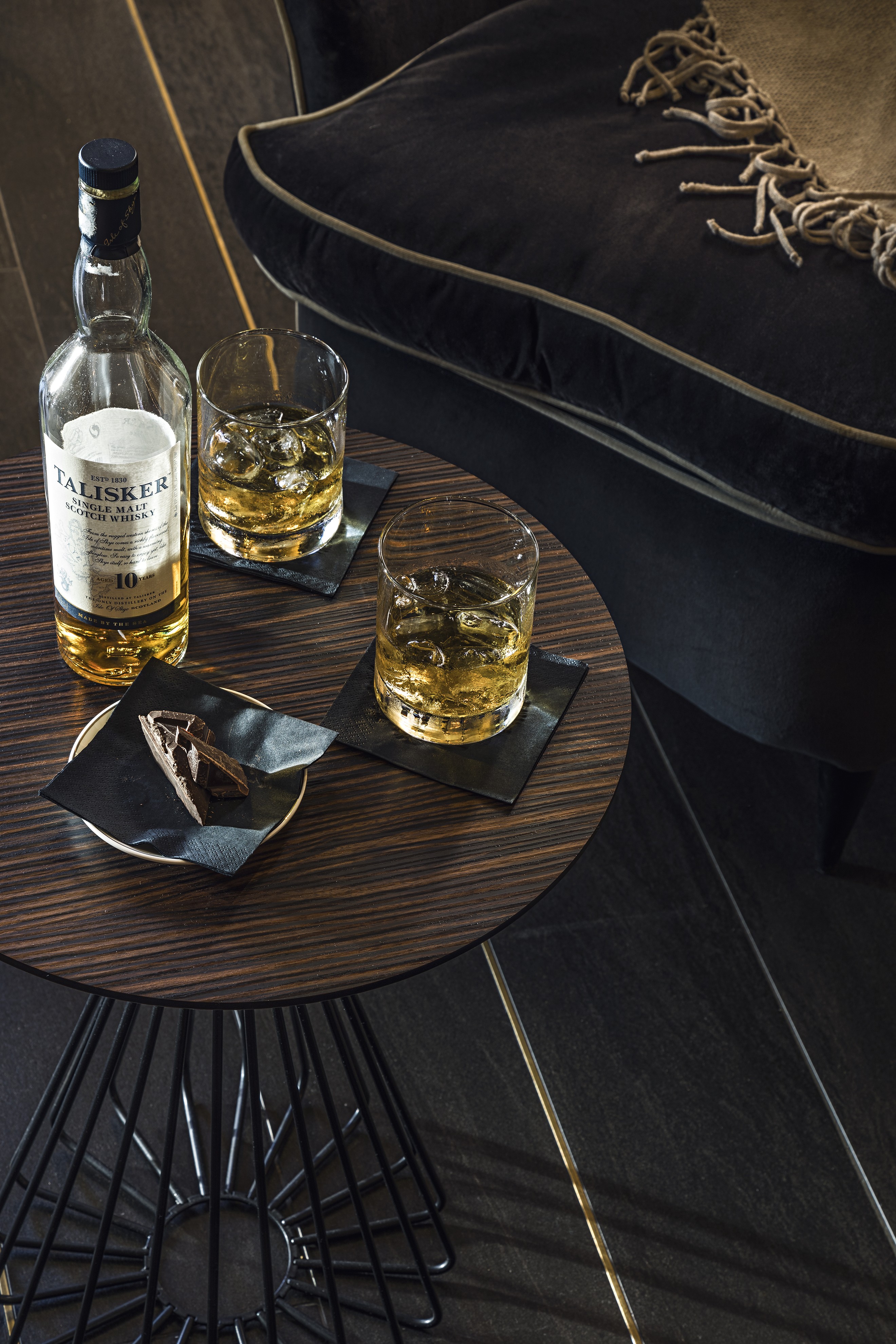 Alibaba https://cdn.alibaba.ir/ostorage/hotel/images/47EAB093/5479609F171D48A3643E5A79214630F9.jpg