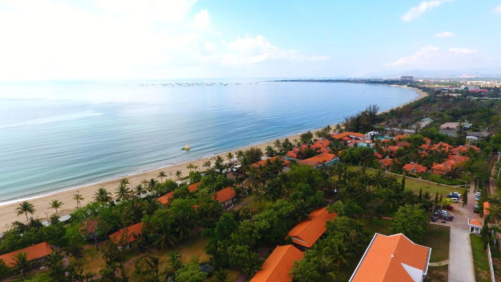هتل Bau Truc Resort Phan Rang