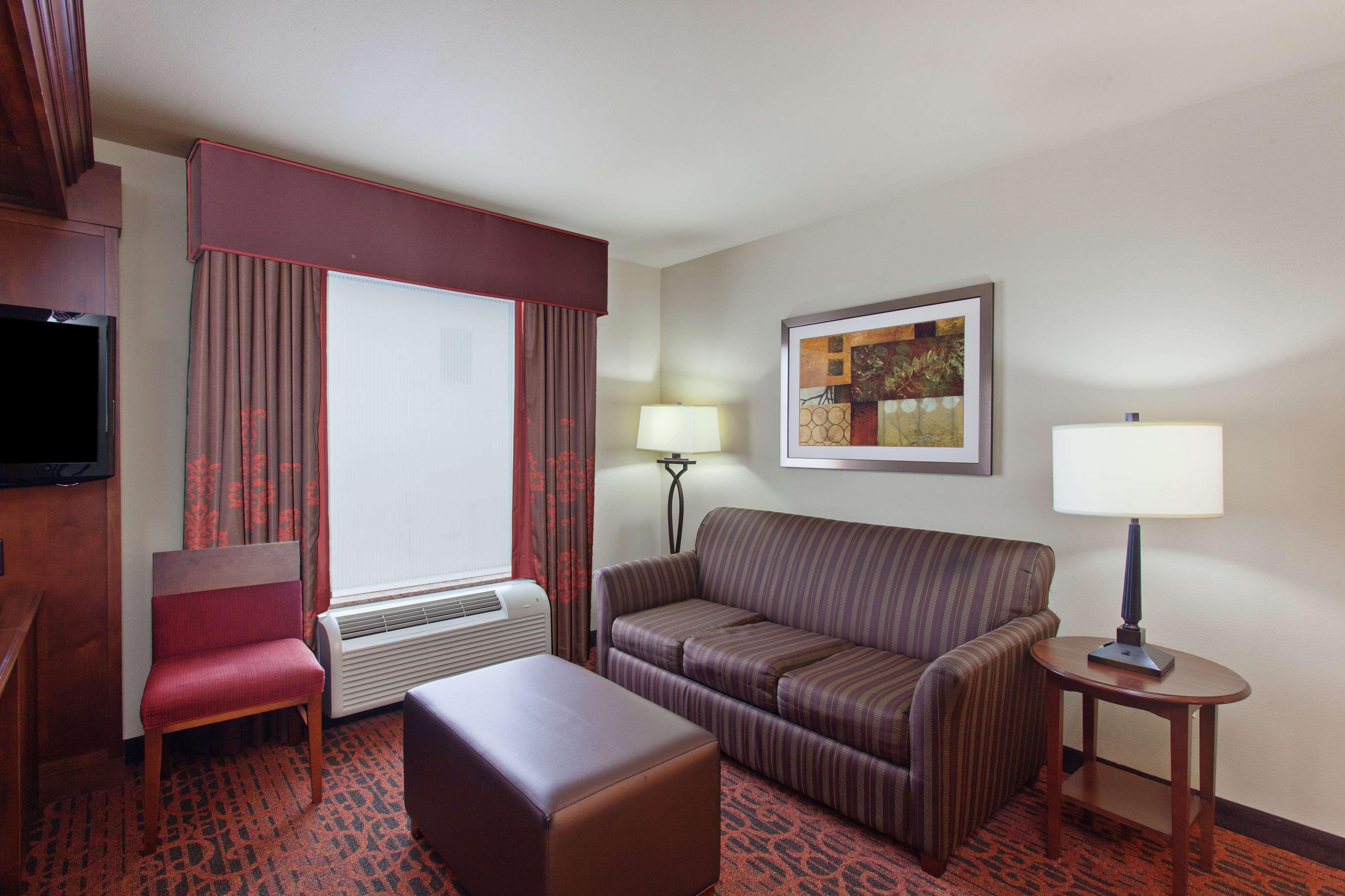 هتل Hampton Inn & Suites Seattle-Airport/28th Ave SeaTac