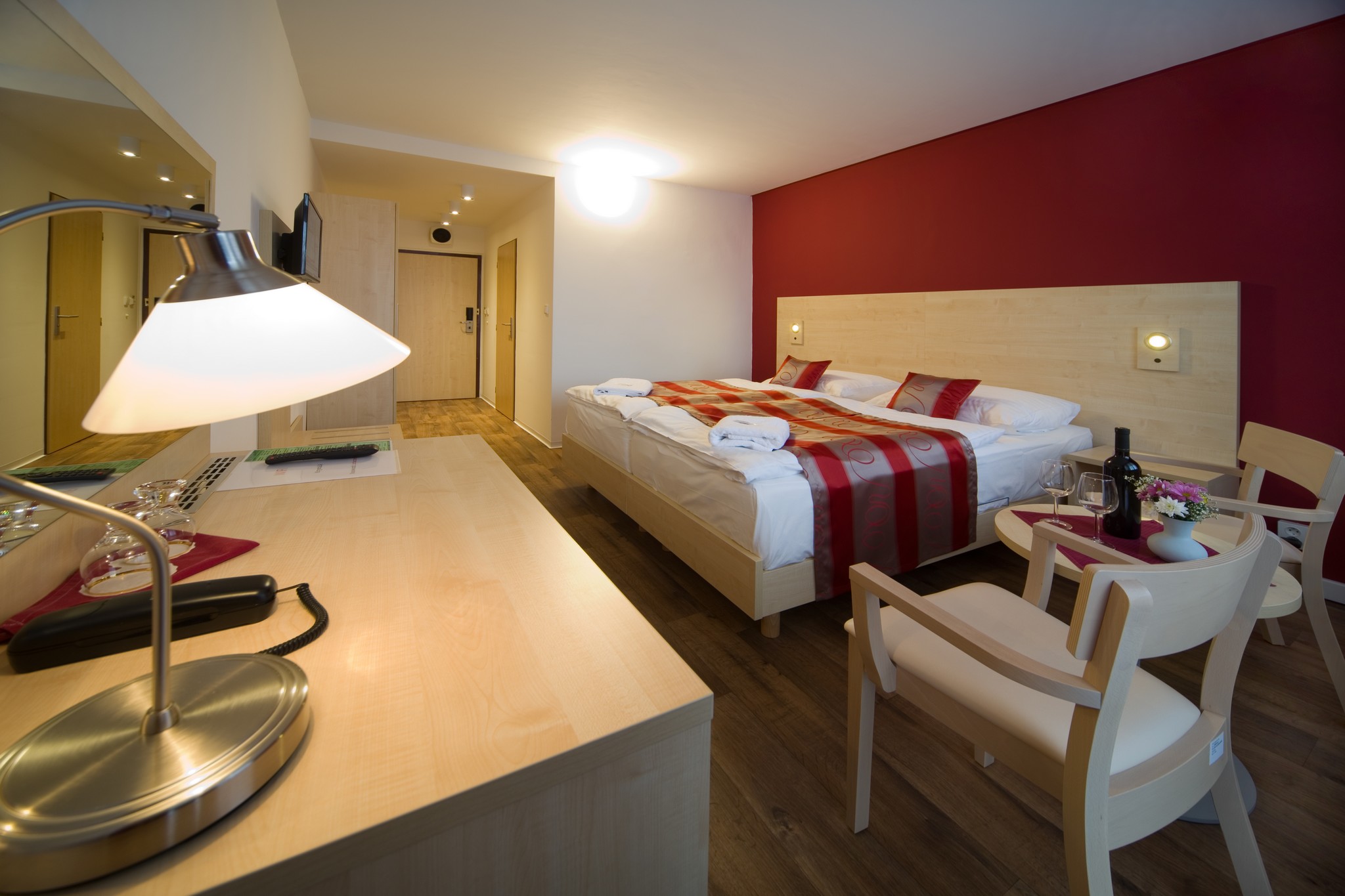 هتل Krystal پراگ