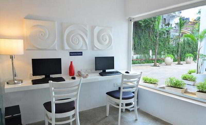 هتل Azzure by Spree Hotels Bardez