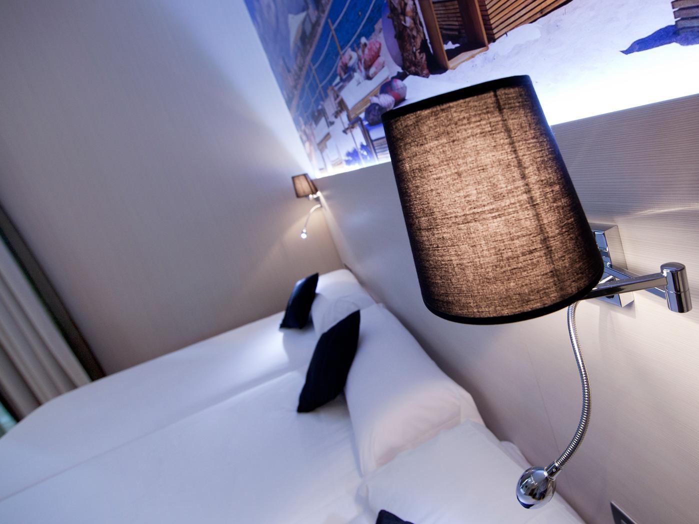 Alibaba https://cdn.alibaba.ir/ostorage/hotel/images/4CD1615D/21A72D3C224E24F1B234DE1A4DA9130B.jpg