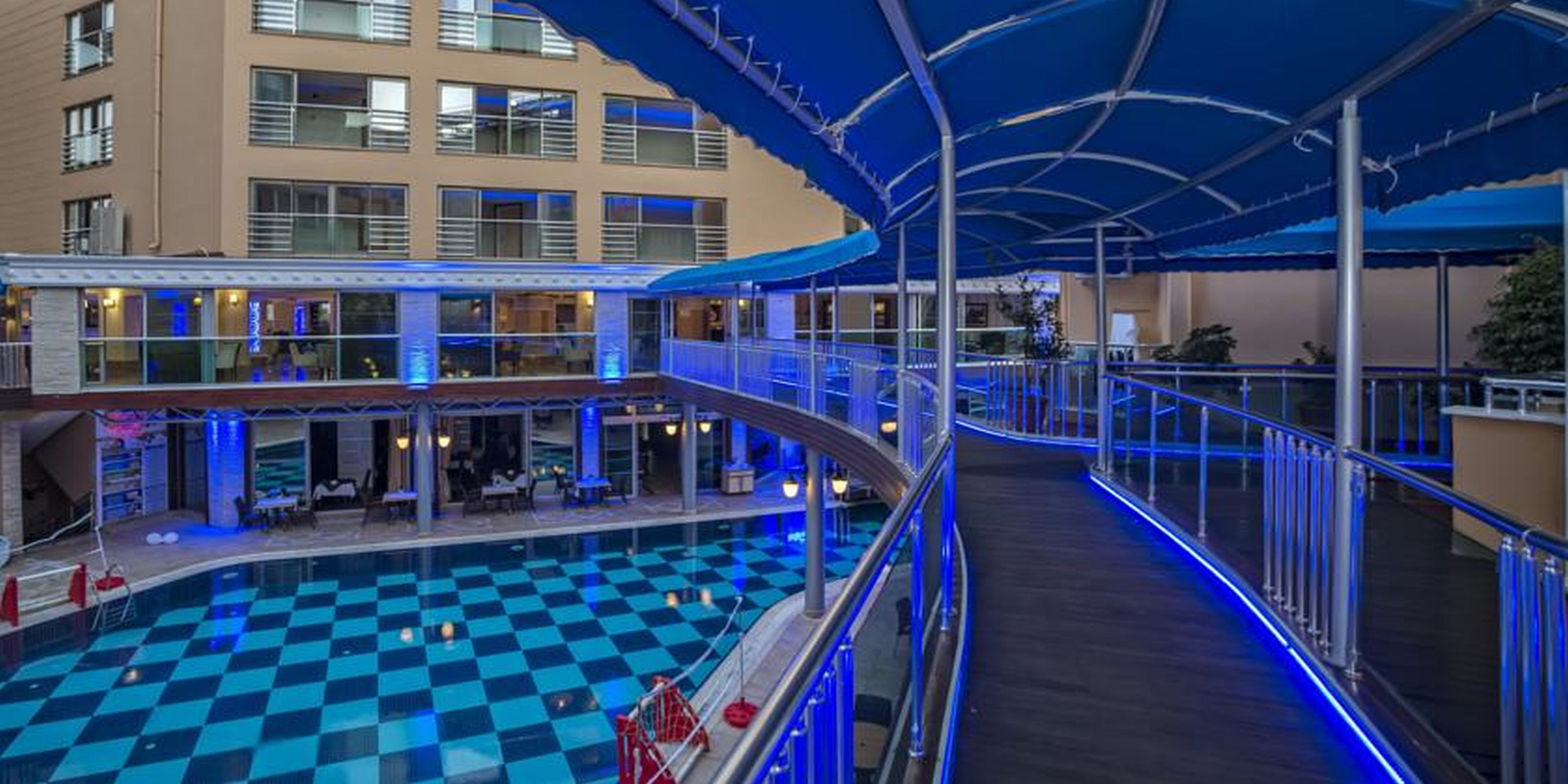 هتل Taç Premier Hotel & Spa آلانیا