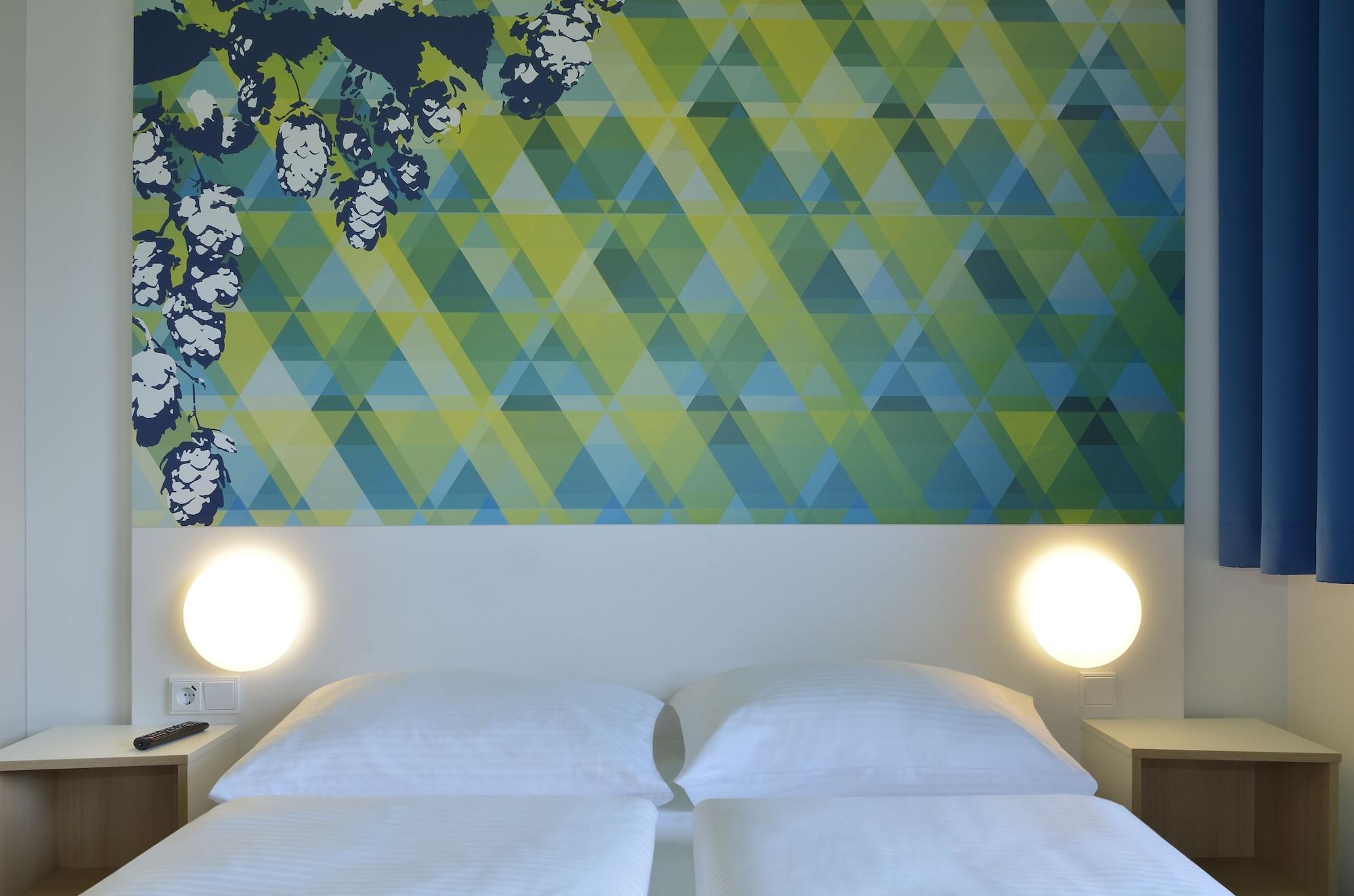 هتل B&B Hotel Erlangen Erlangen