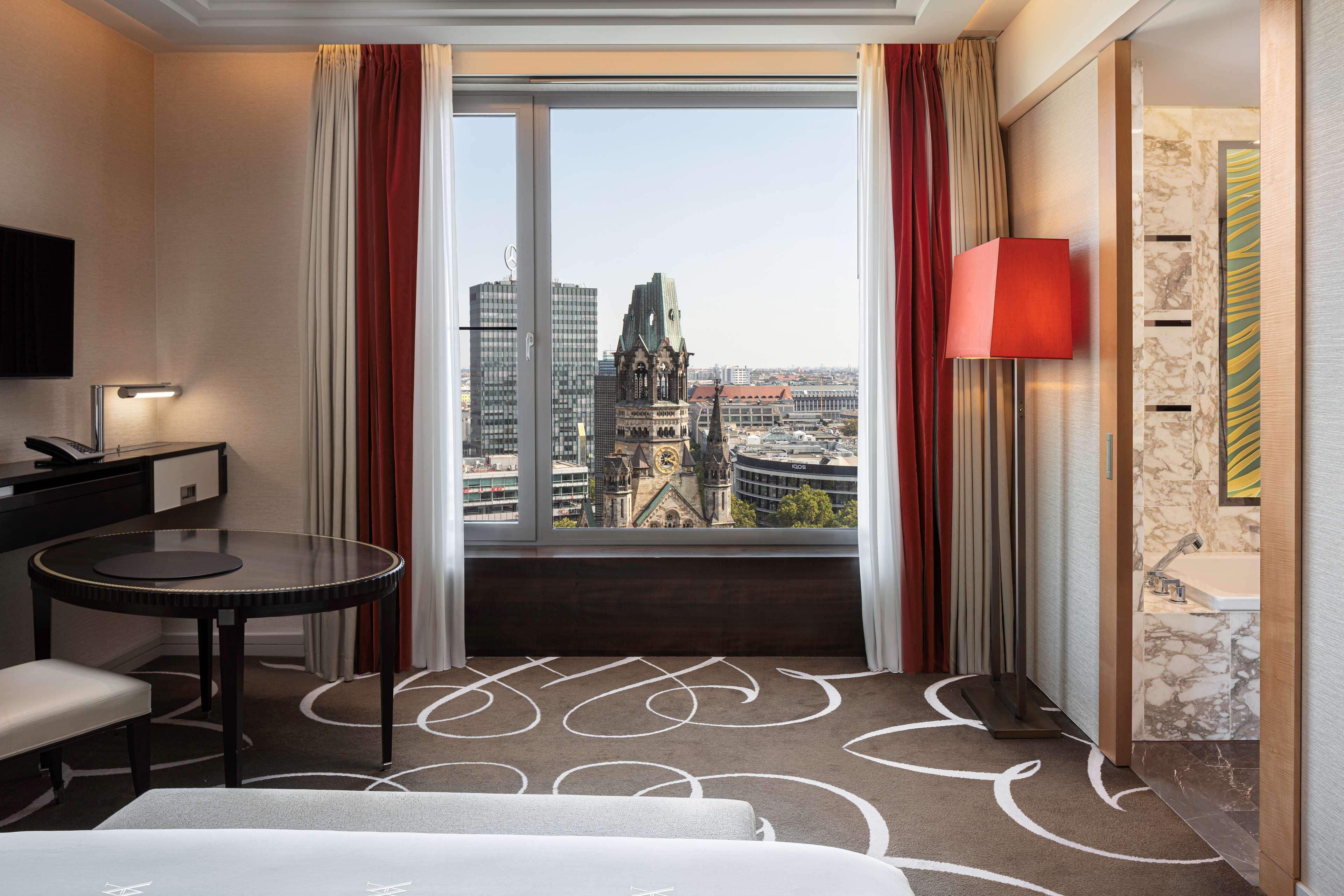 هتل Waldorf Astoria Berlin برلین