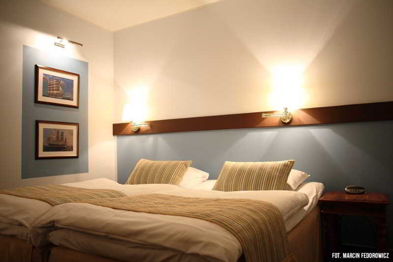 هتل Copenhagen Airport Hotel Dragør