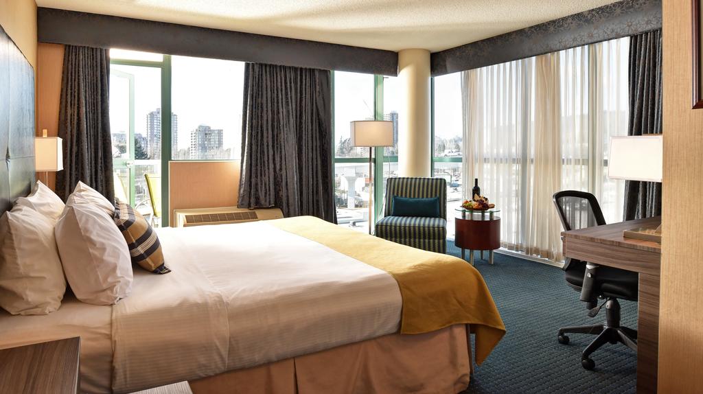 هتل Executive Plaza Hotel Metro Vancouver Coquitlam