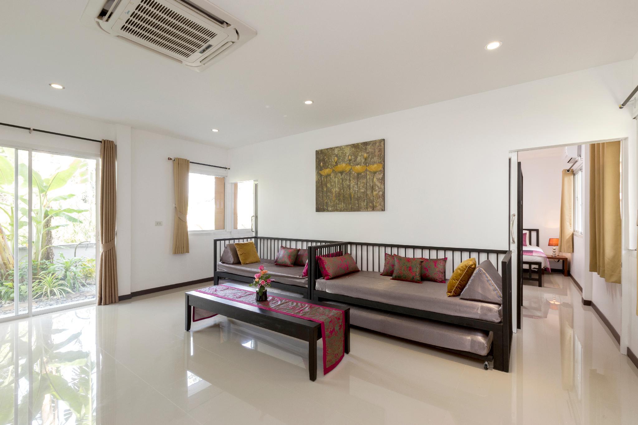 هتل The Lantern Hostel پوکت