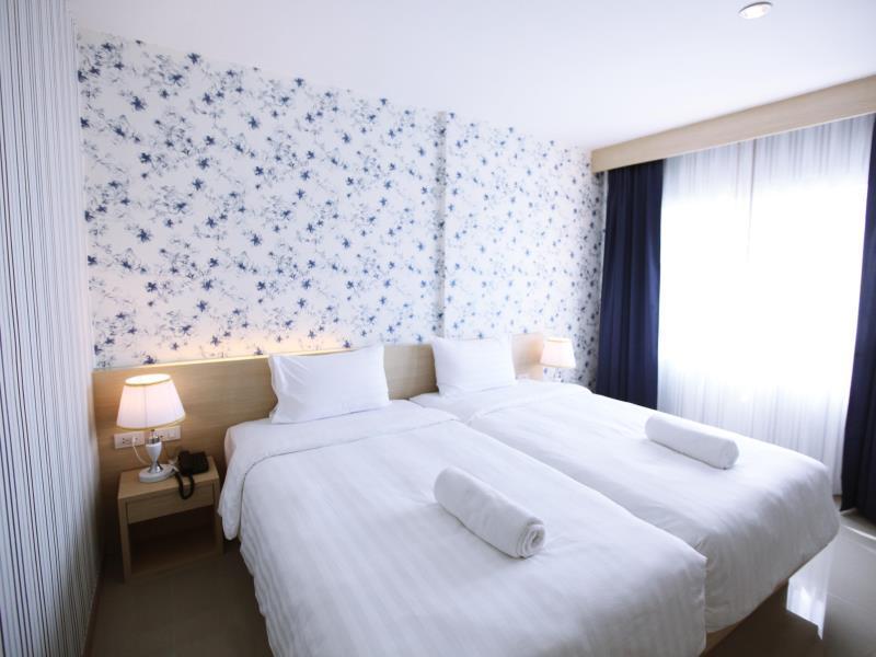 هتل Ocean and Ole Patong Hotel Patong