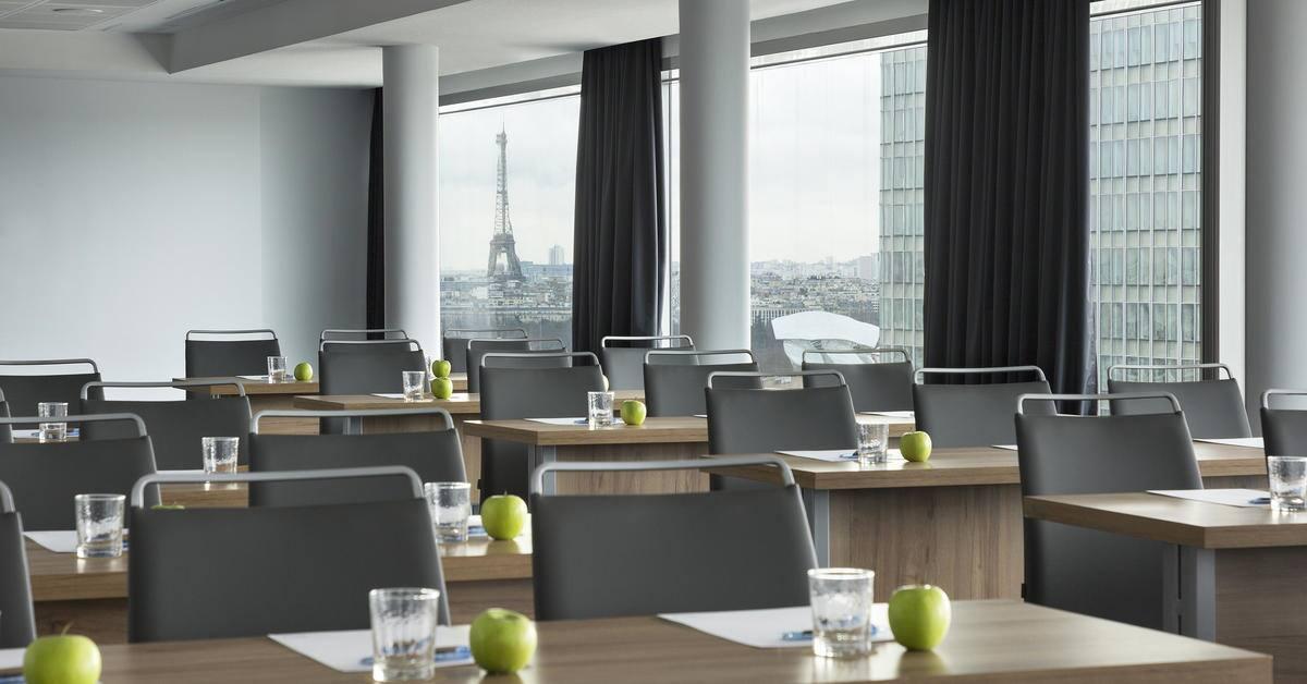 هتل Meliá Paris La Défense Courbevoie