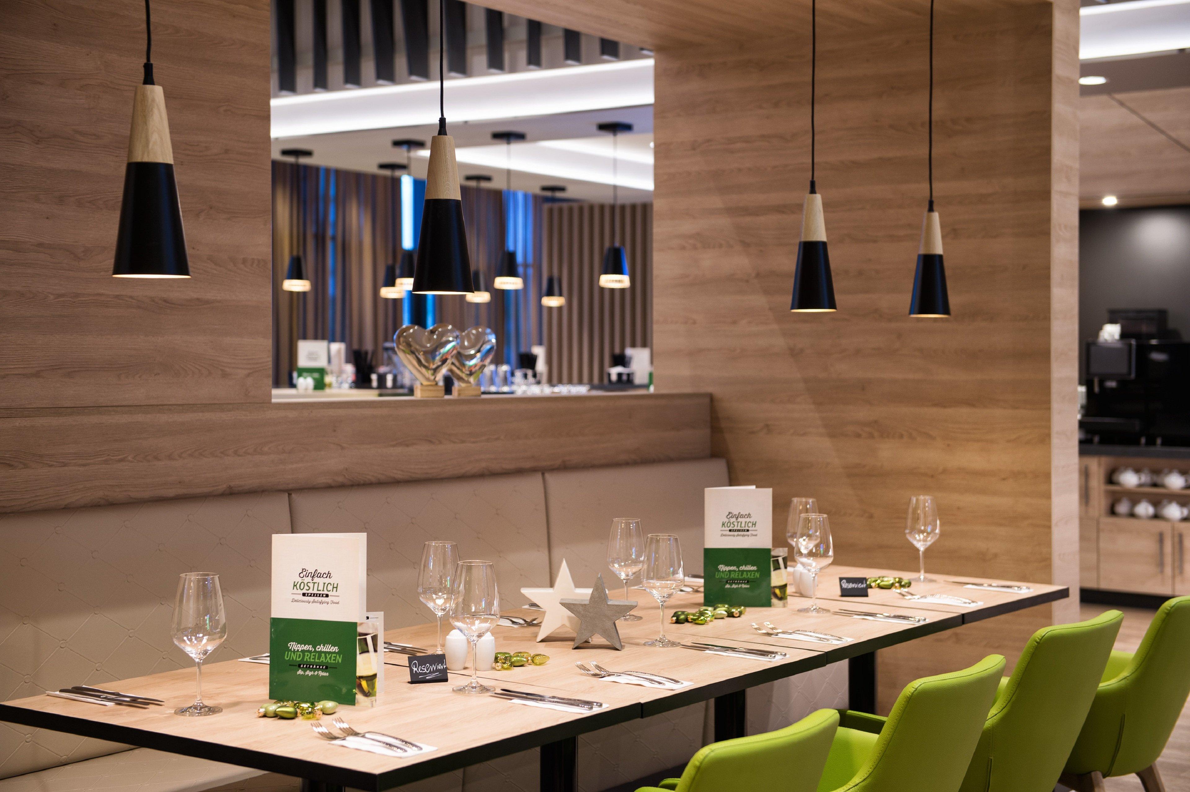 هتل Holiday Inn Frankfurt Airport فرانکفورت