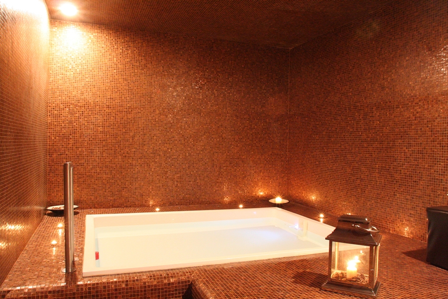 Alibaba https://cdn.alibaba.ir/ostorage/hotel/images/509A8298/335774E53B4505AEC2D85D3B155333F1.jpg