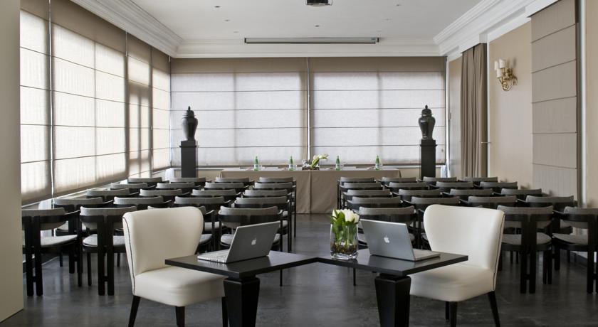 هتل Ambasciatori Place Hotel  Fiuggi