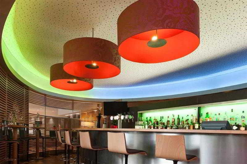 هتل Novotel Leuven Centrum Leuven