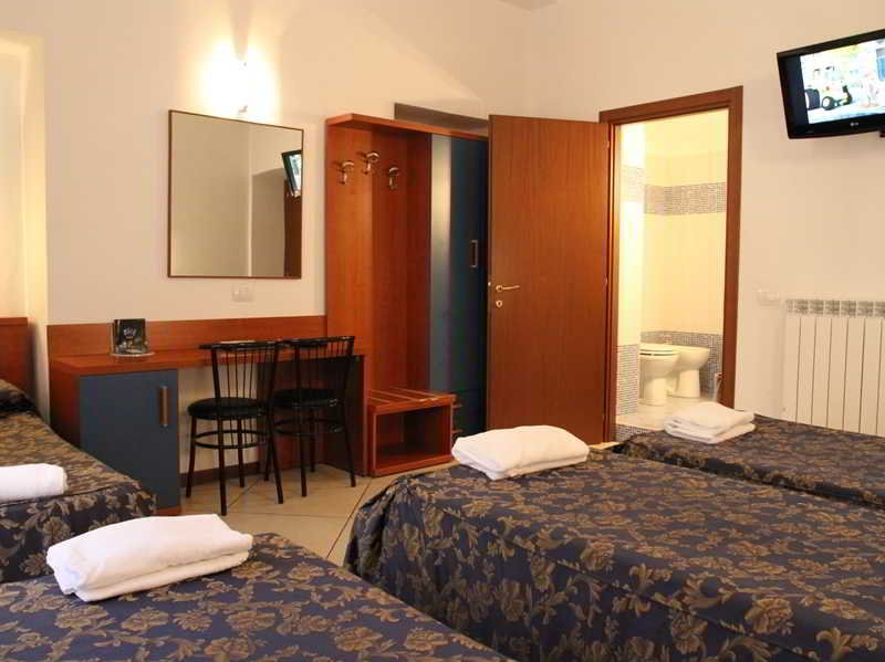 هتل Demo' میلان