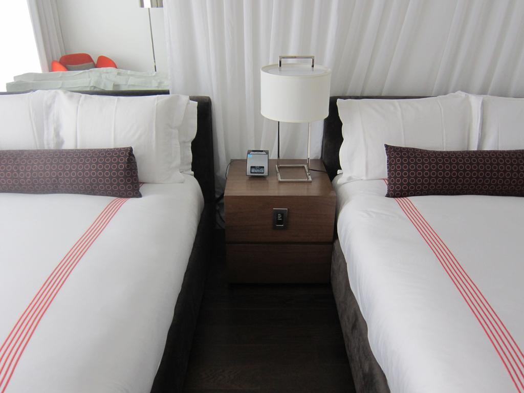 هتل 1 Hotel Toronto تورنتو