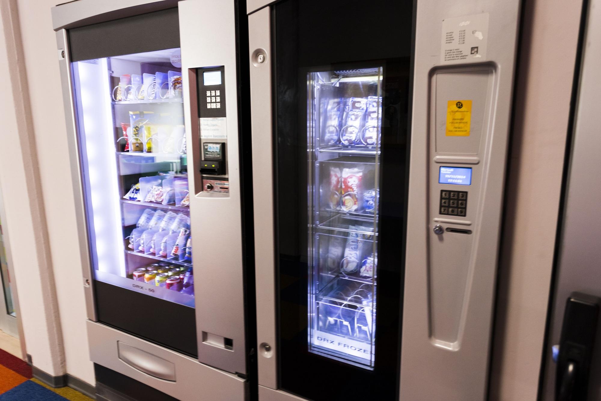 هتل WOW Florence Hostel فلورانس