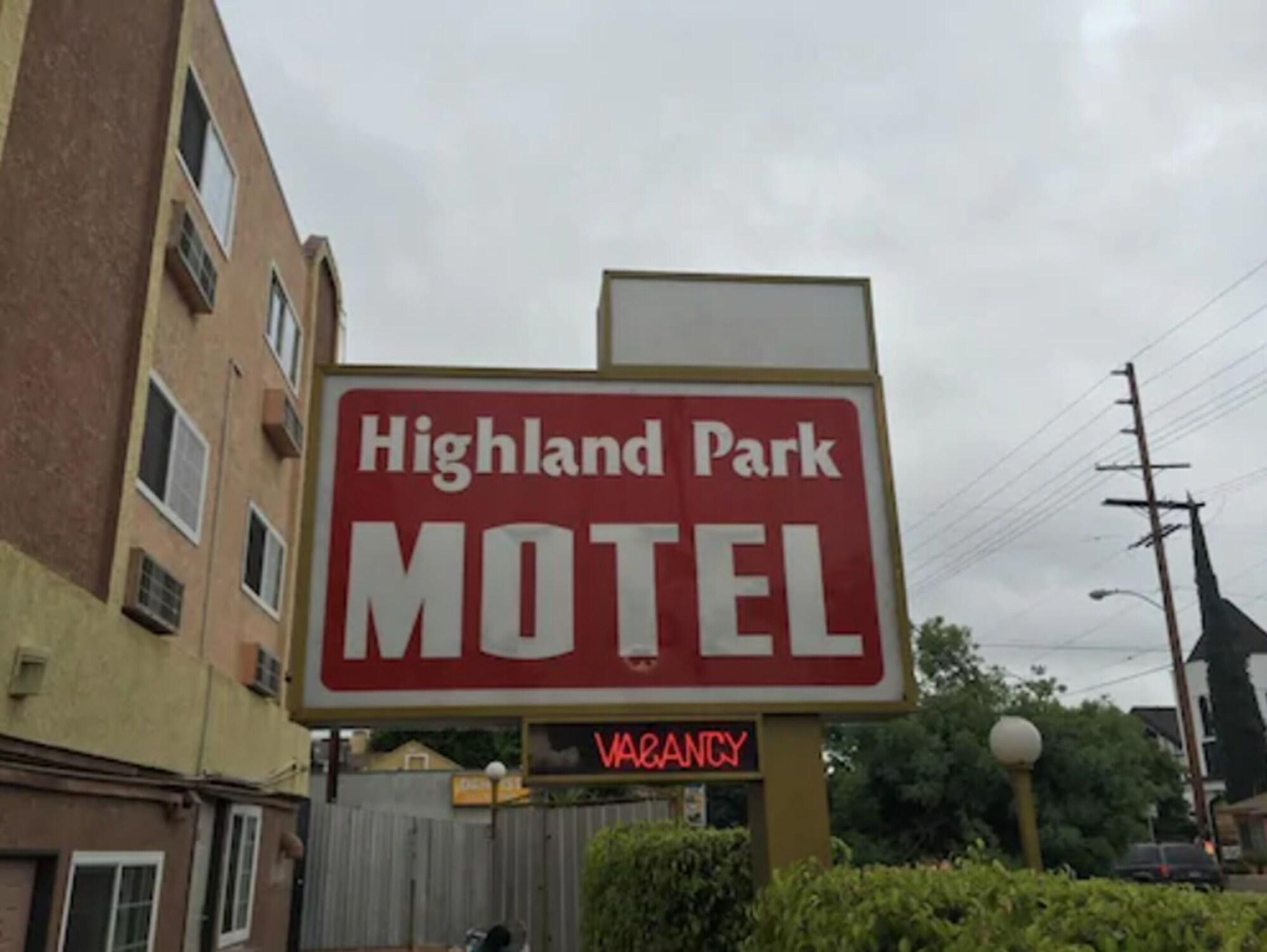 هتل Highland Park Hotel لس آنجلس