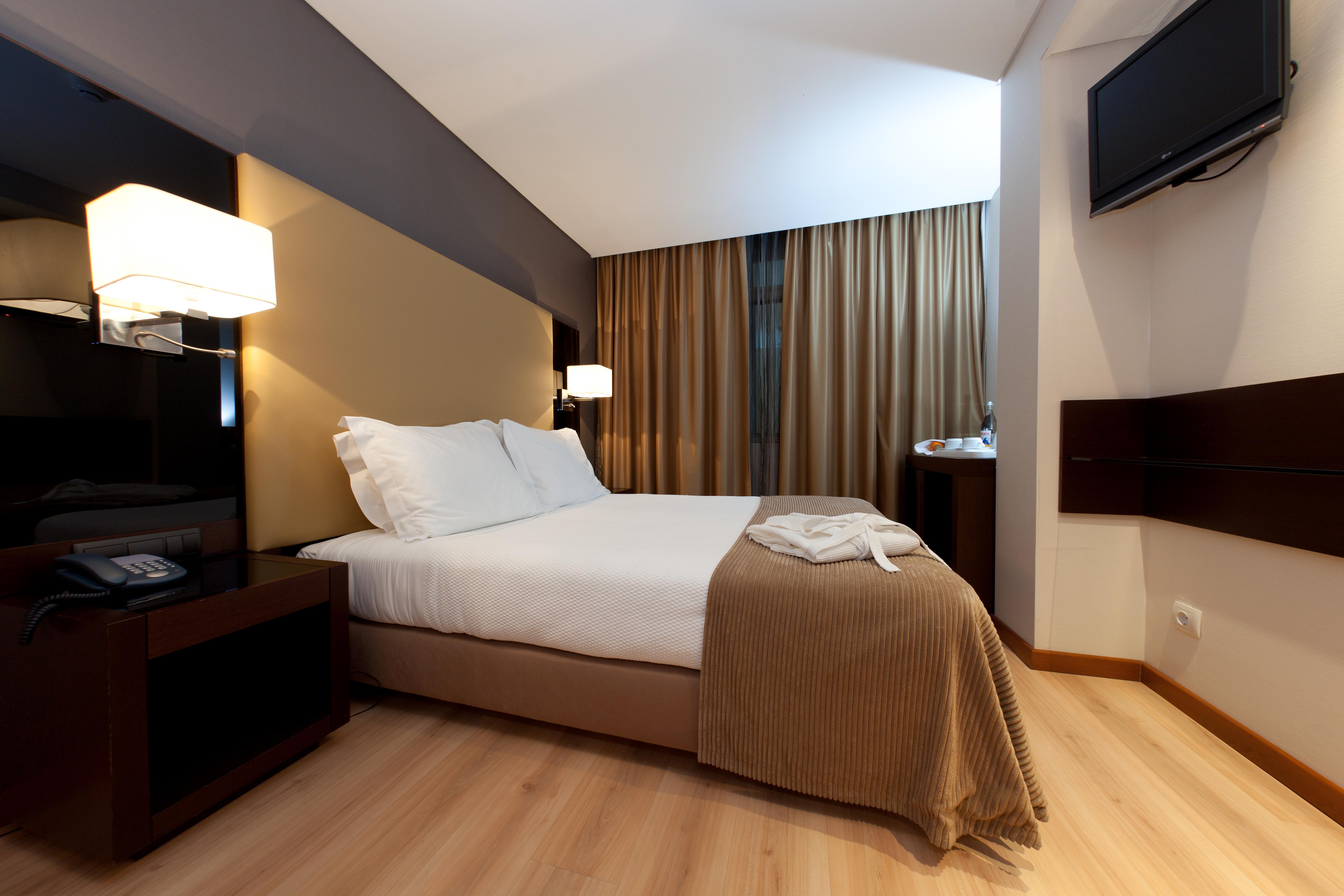 هتل Turim Alameda Hotel لیسبون