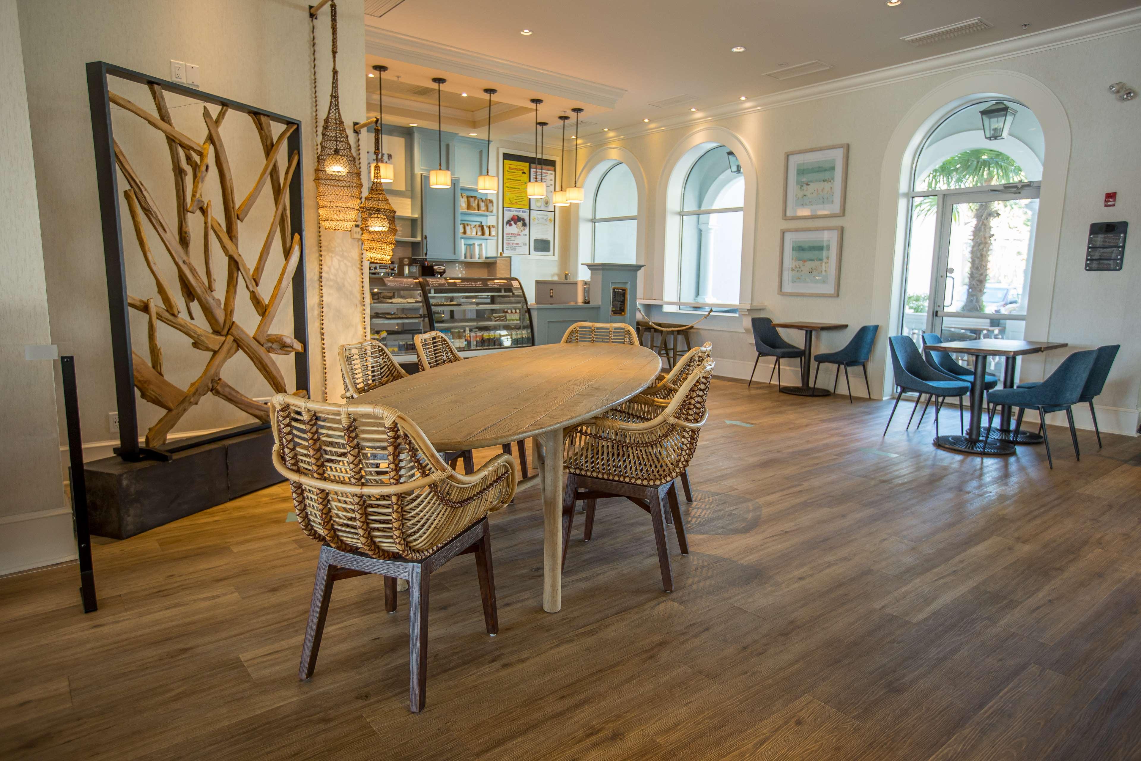 هتل Prestige Oceanfront Resort Sooke Sooke