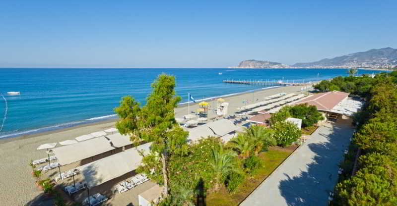 هتل Club Paradiso Hotel & Resort کستل