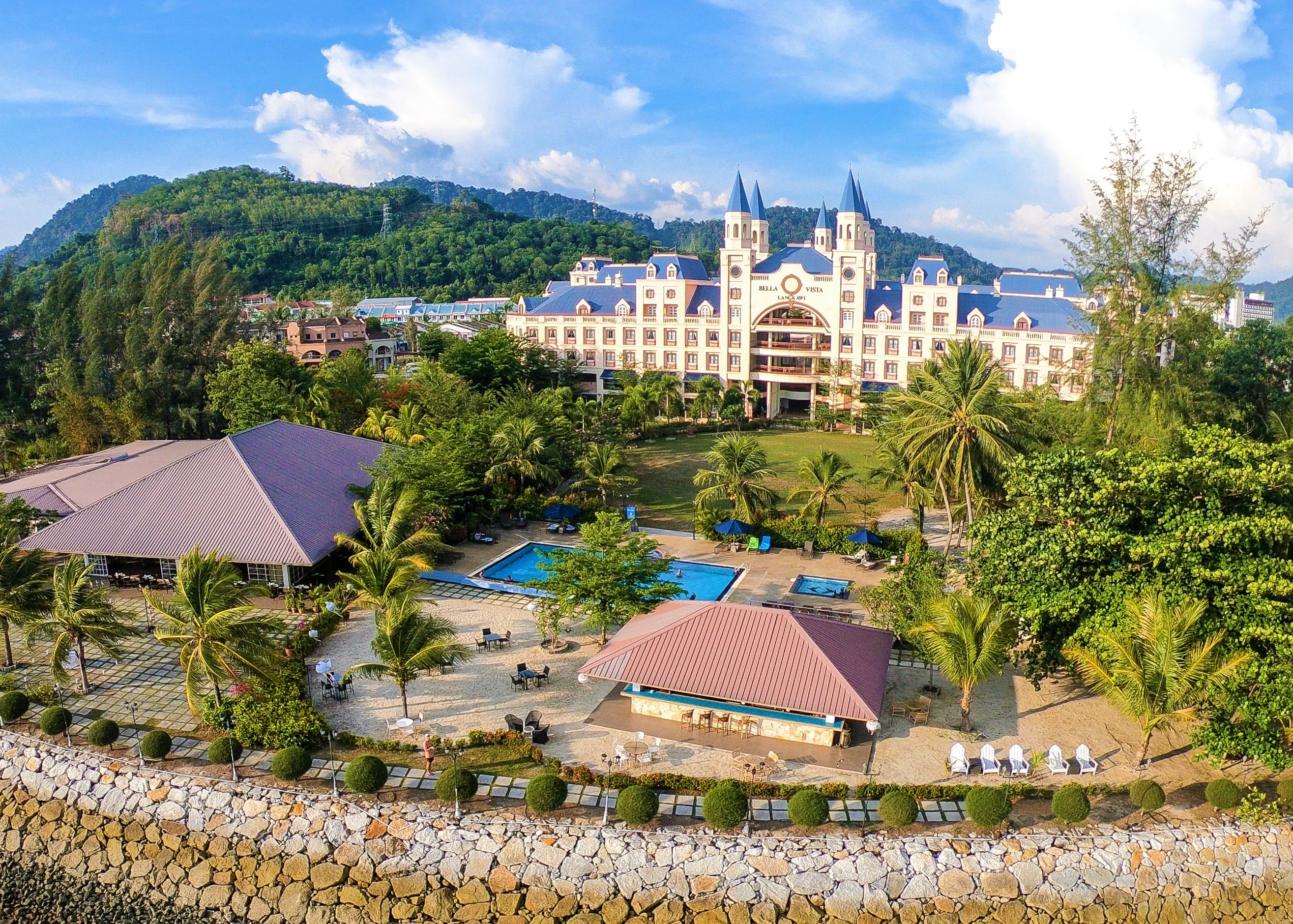 Alibaba https://cdn.alibaba.ir/ostorage/hotel/images/5576EB0E/CBB2489A4D0C5D1CDA984D6EB3C02FEA.jpg