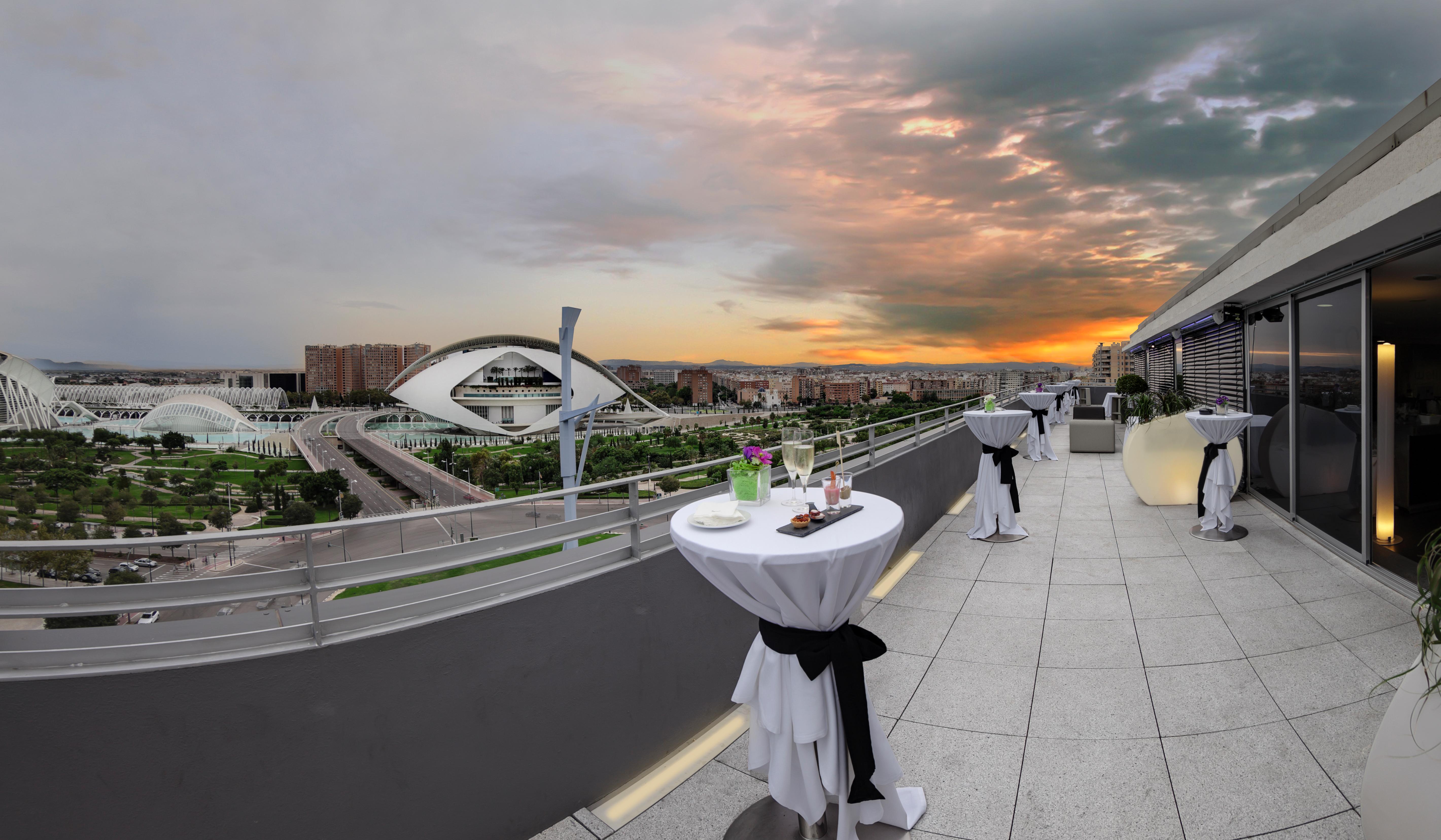 هتل Barceló Valencia والنسیا