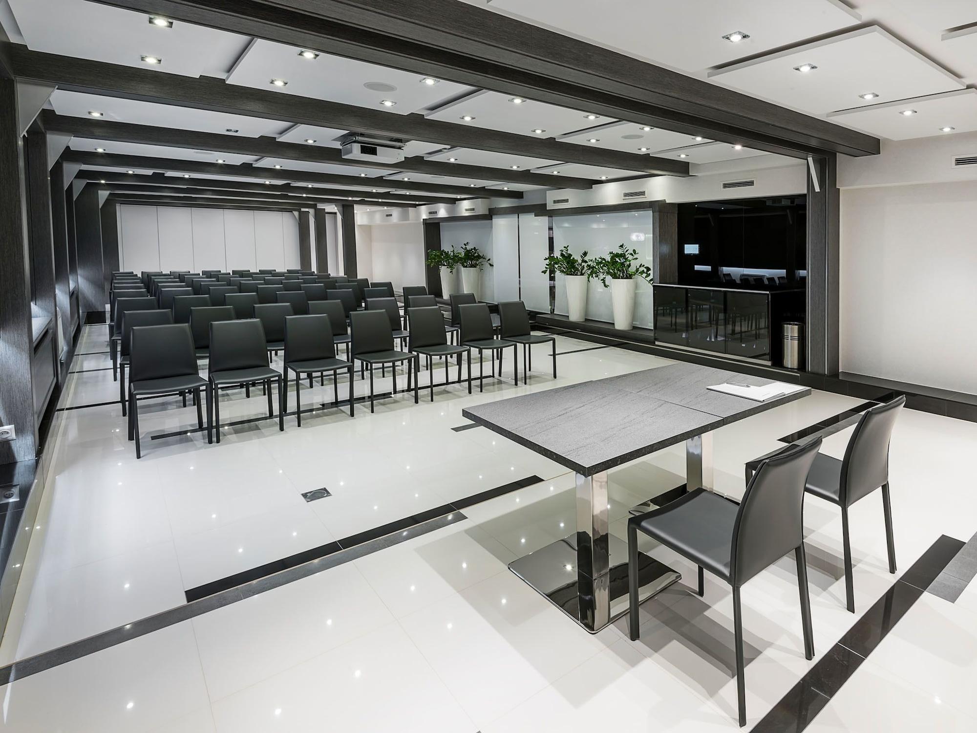 هتل Vanilla Aparthotel کراکو