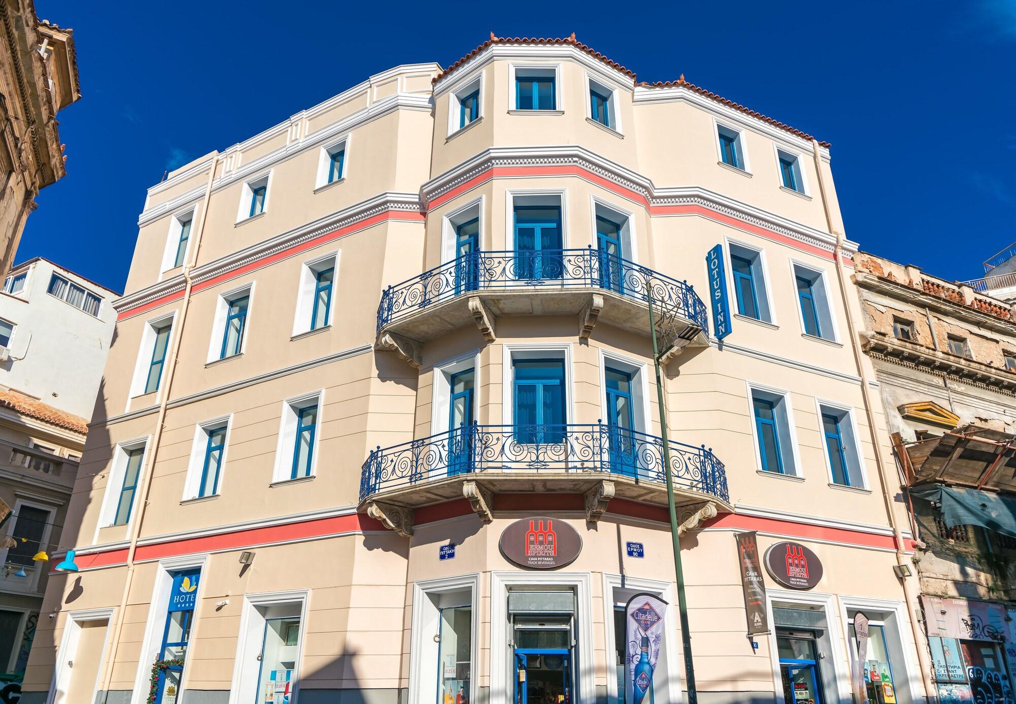 Alibaba https://cdn.alibaba.ir/ostorage/hotel/images/56798946/C66F71D46CC2717E5ED80EF53B641F14.jpg