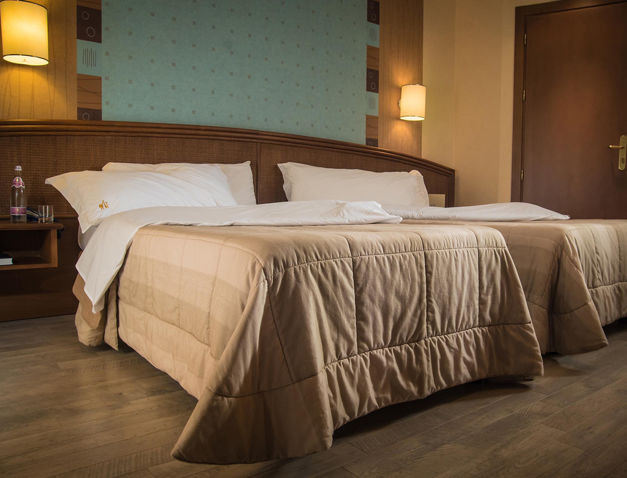 Alibaba https://cdn.alibaba.ir/ostorage/hotel/images/572BBCC5/02C45B2256E6E873B5A26A6BC45DFEC7.jpg