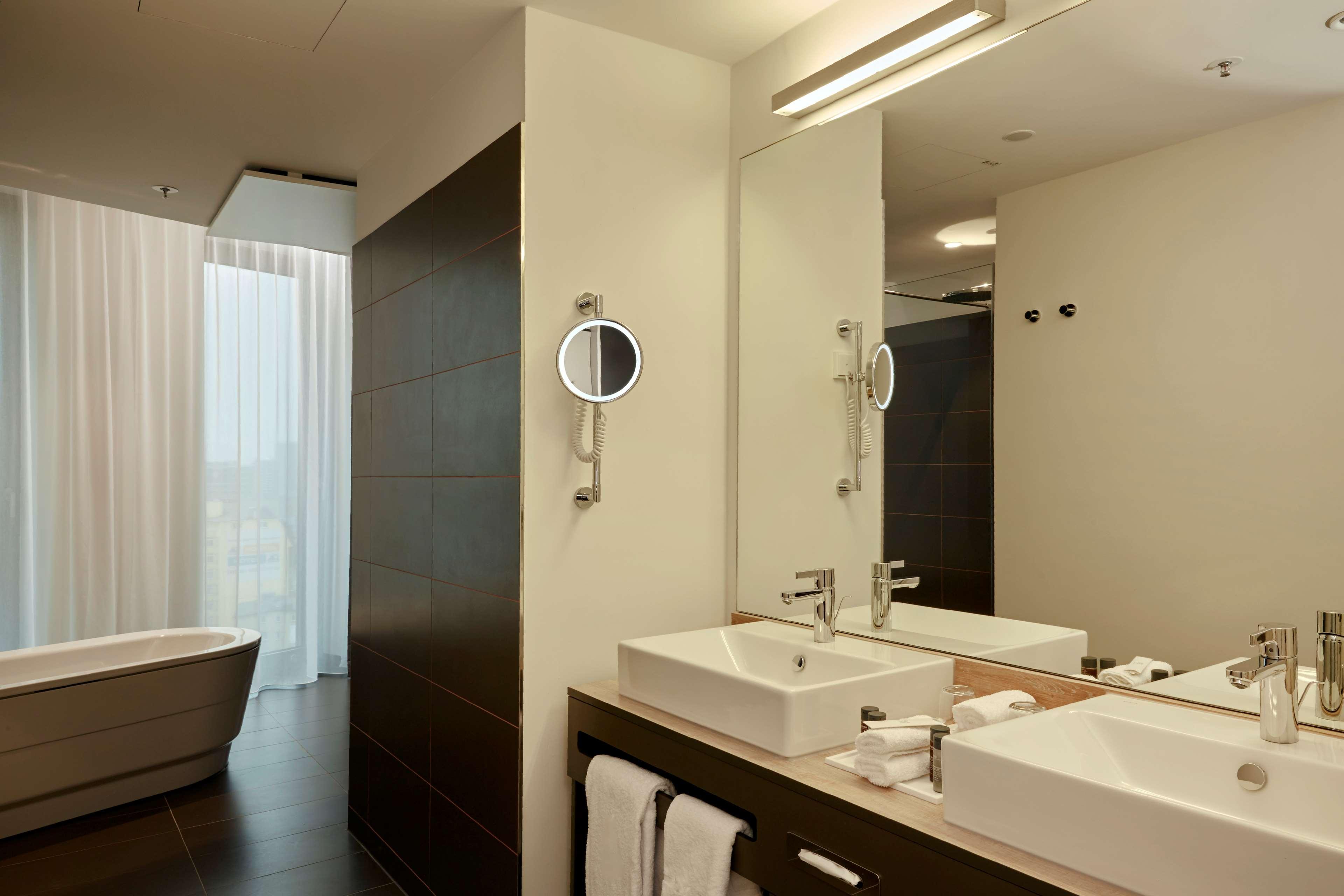 هتل HYPERION Hotel Hamburg هامبورگ