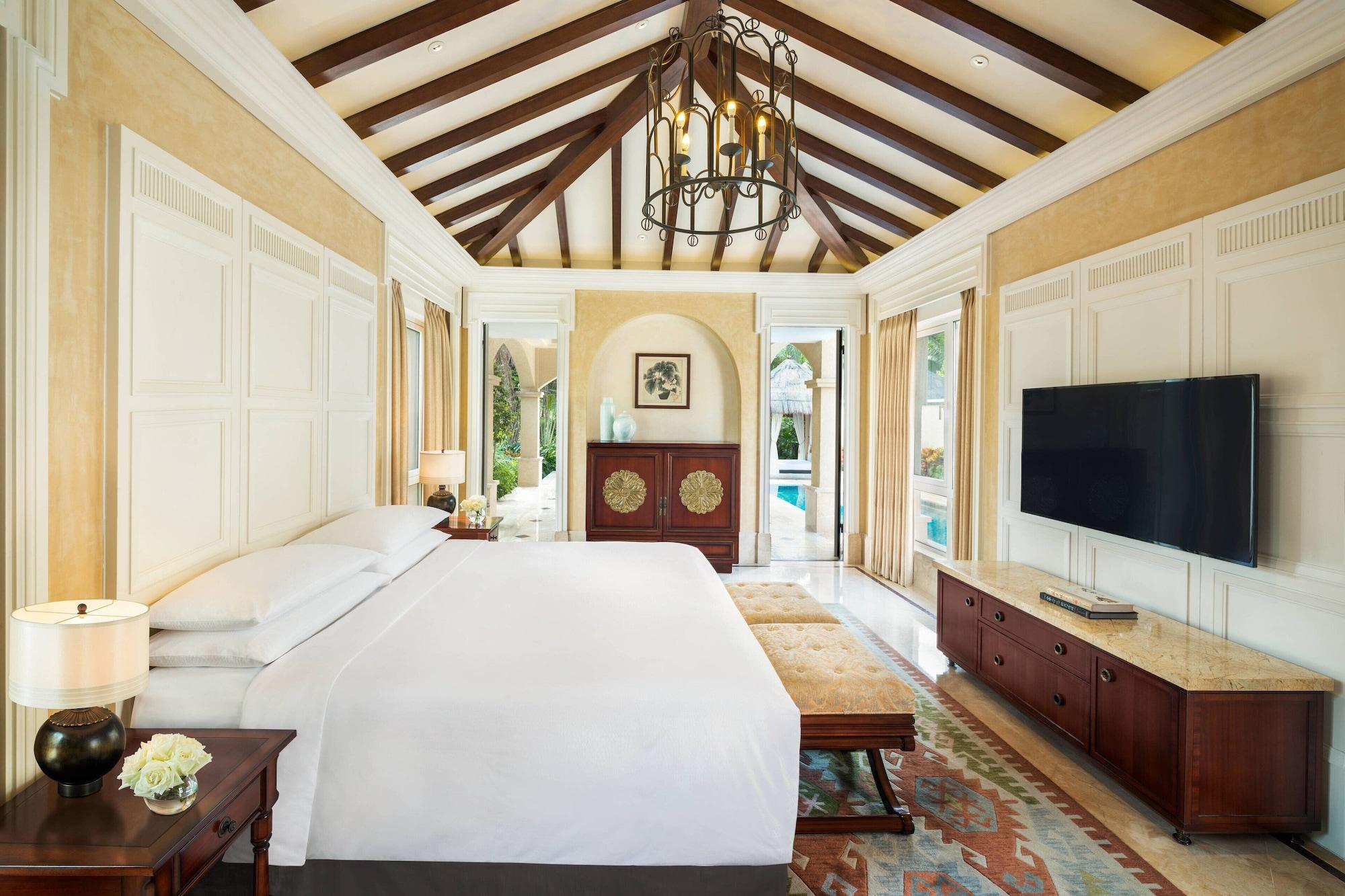 هتل The Royal Begonia, a Luxury Collection Resort, Sanya Sanya