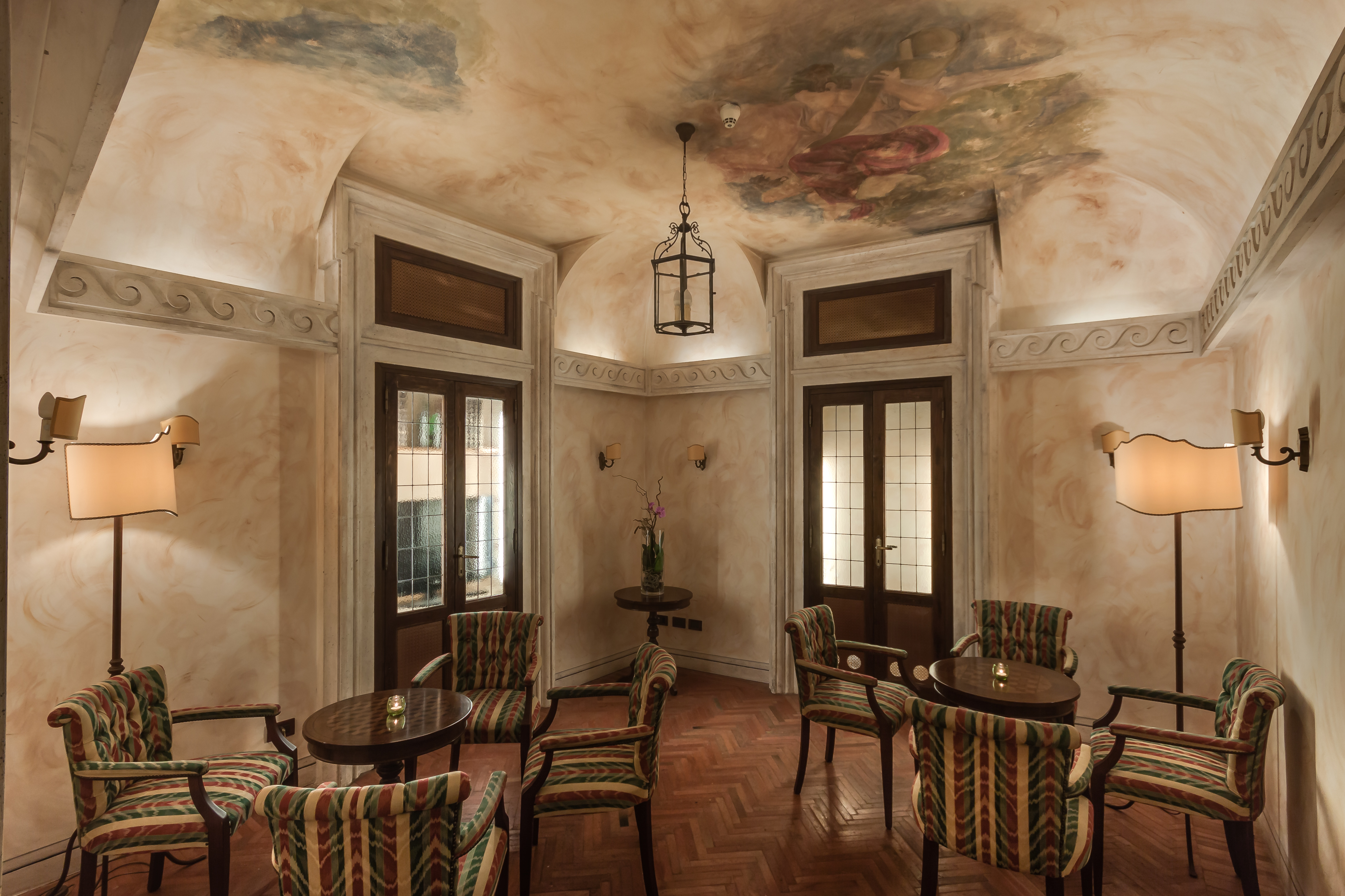 Alibaba https://cdn.alibaba.ir/ostorage/hotel/images/58188C5D/3B3942FB9BCFB18F64F2EC135A9A4A2D.jpg