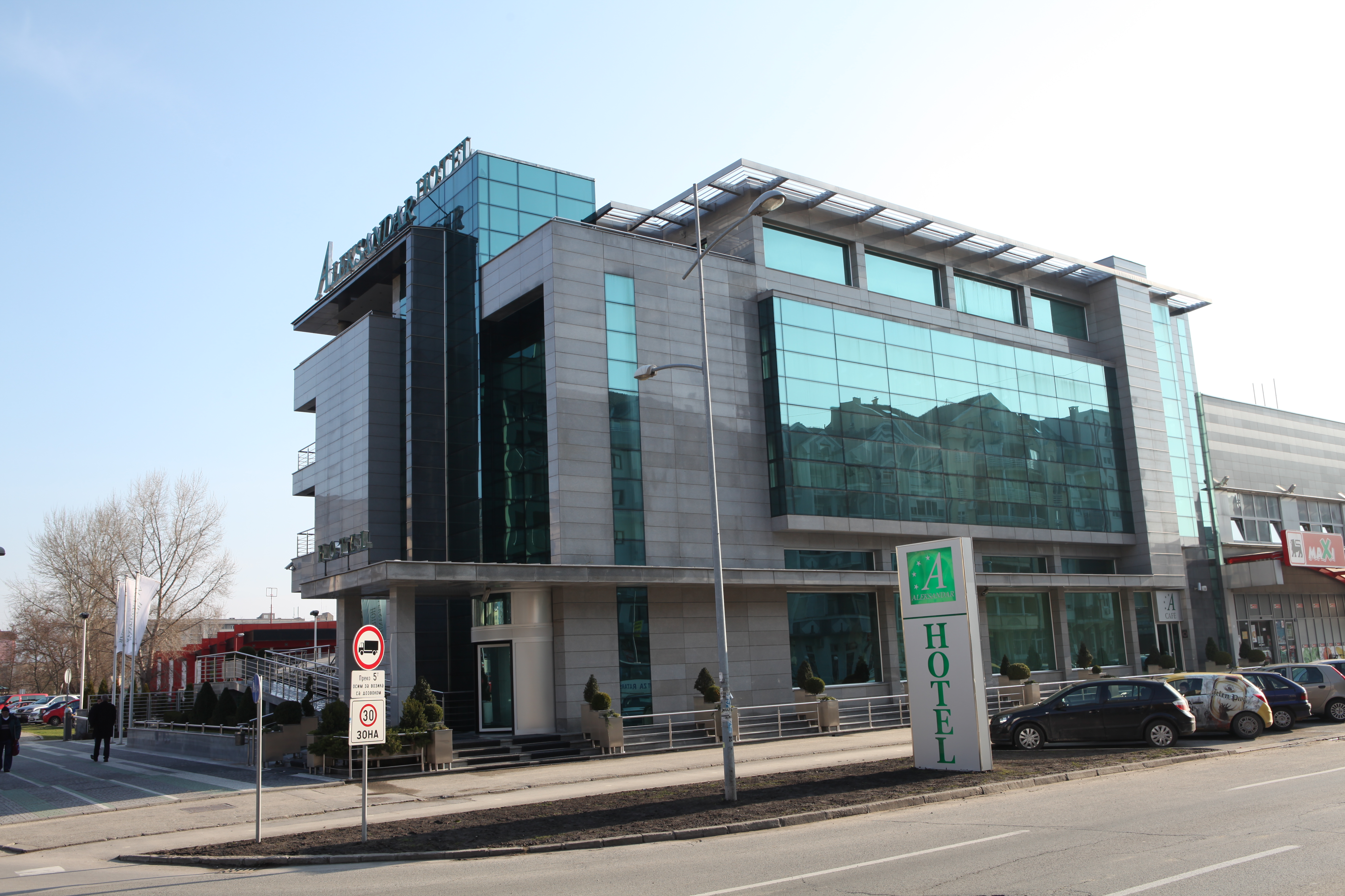 Alibaba https://cdn.alibaba.ir/ostorage/hotel/images/58544B8C/9707A4BBFAAEE8AF02F517F88F19E34F.JPG