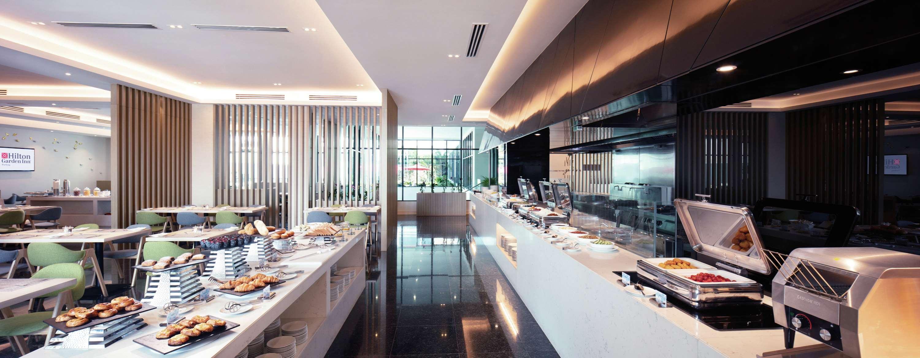 هتل Hilton Garden Inn Puchong Puchong