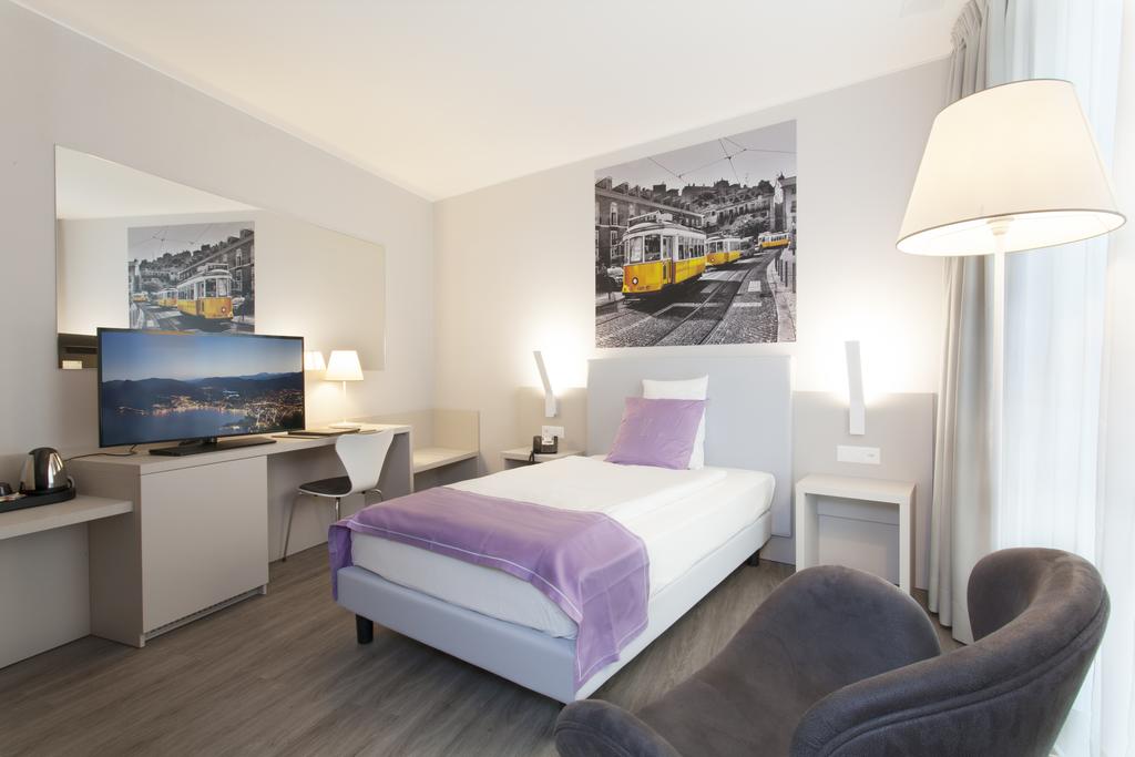 هتل Hotel City Lugano لوگانو