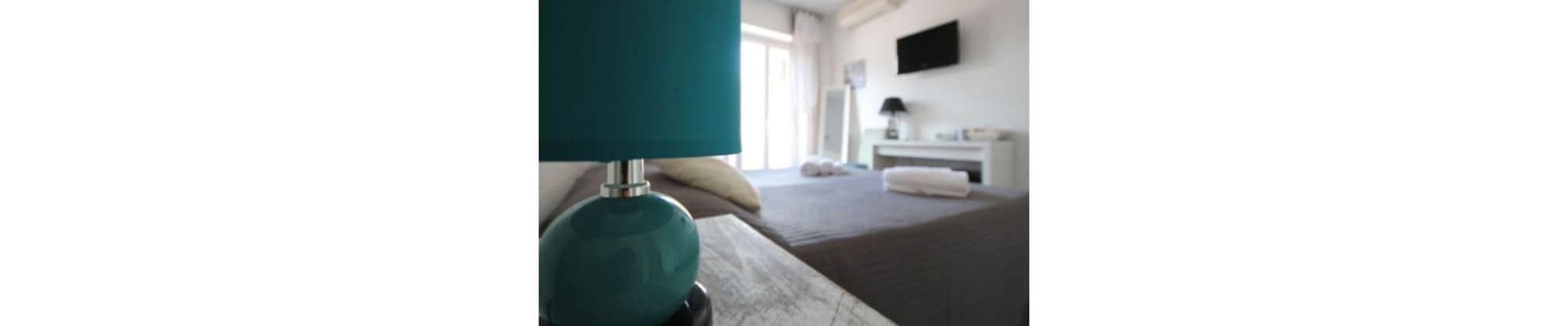 هتل Le Cupole رم