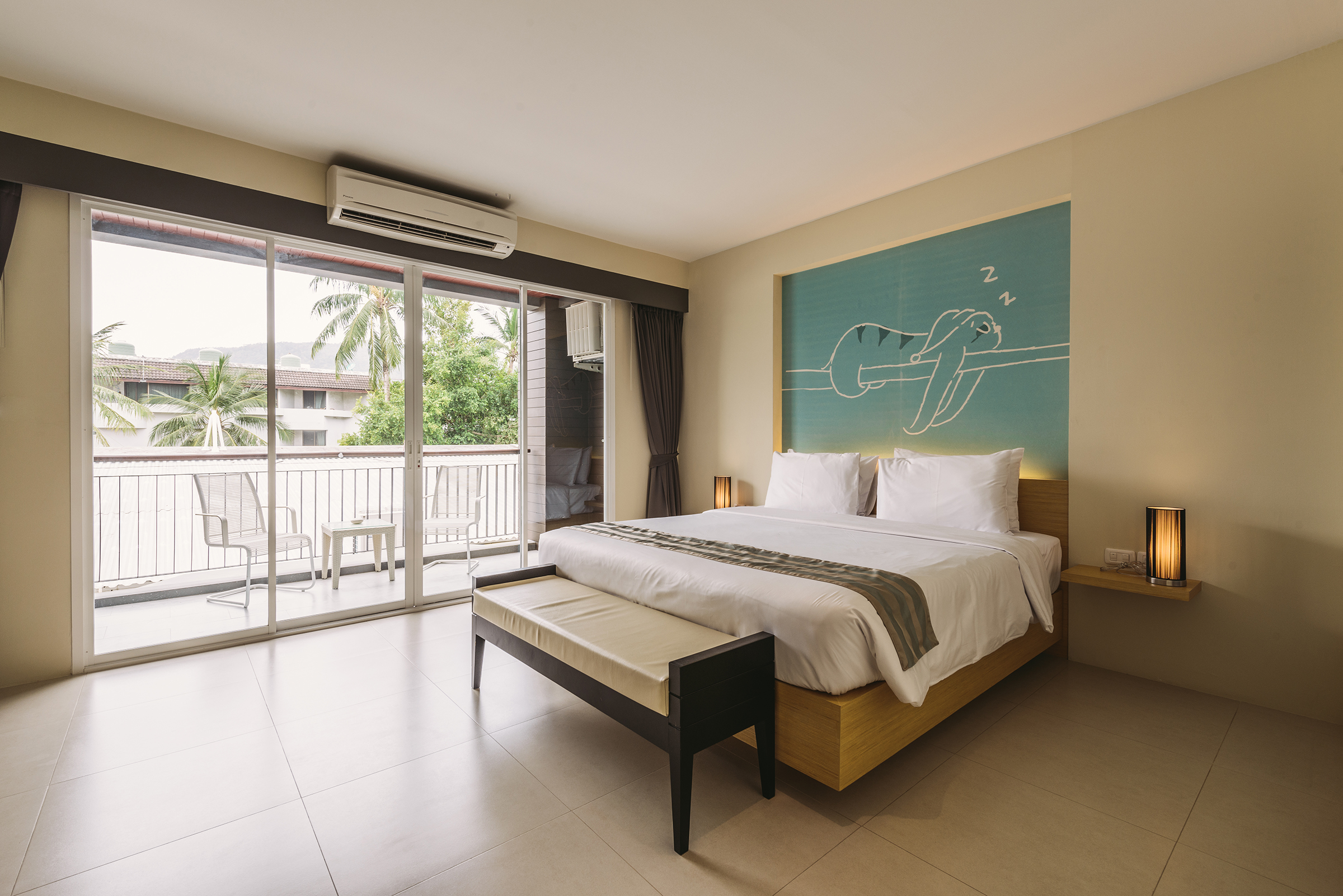 هتل Tiras Patong Beach Hotel Patong