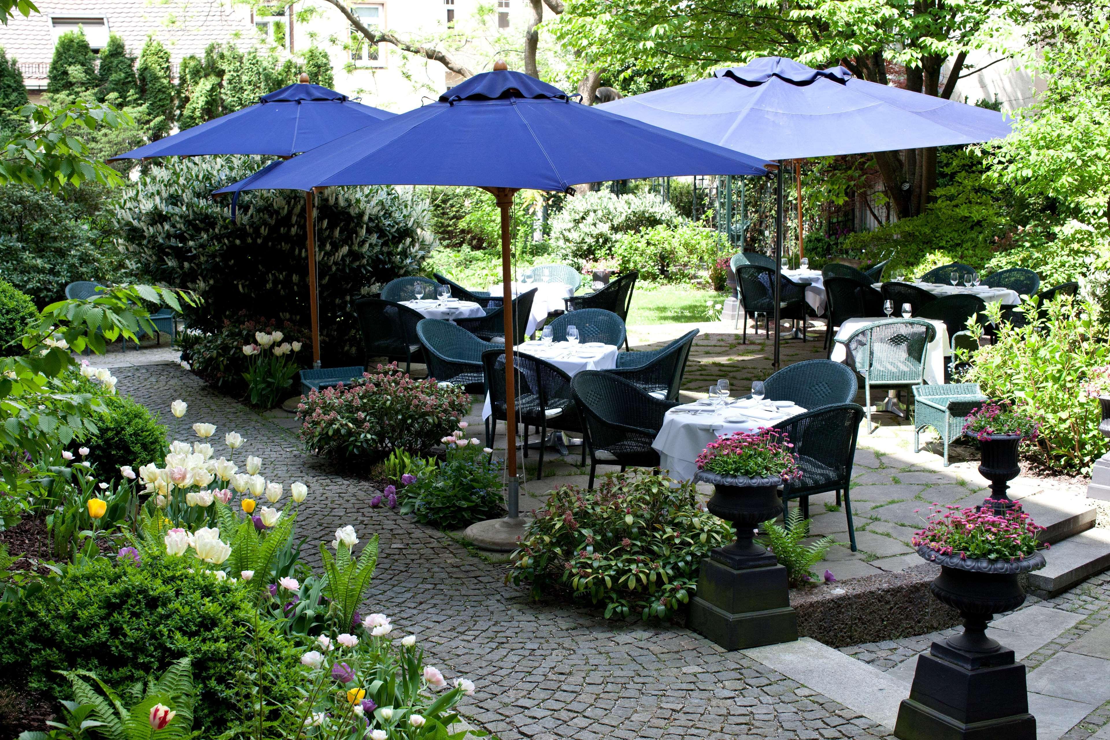 Alibaba https://cdn.alibaba.ir/ostorage/hotel/images/592639C8/AEE60C82967A69E795C8652646481BB9.jpg